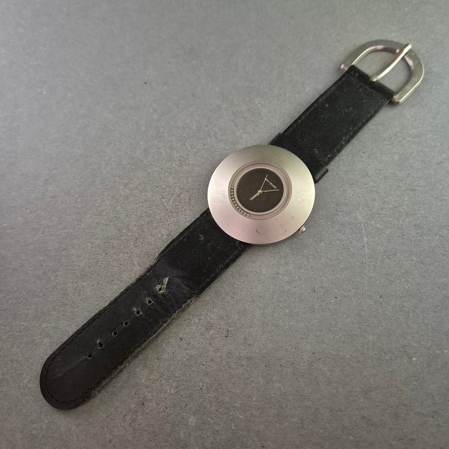 Rolf Cremer Damen Uhr – Designklassiker mit rundem Gehäuse