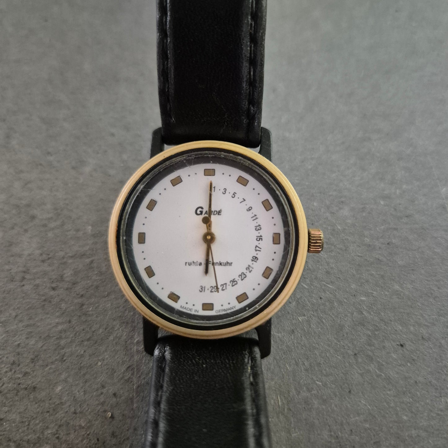 Garde Damen Uhr – Funkuhr mit Datumsanzeige