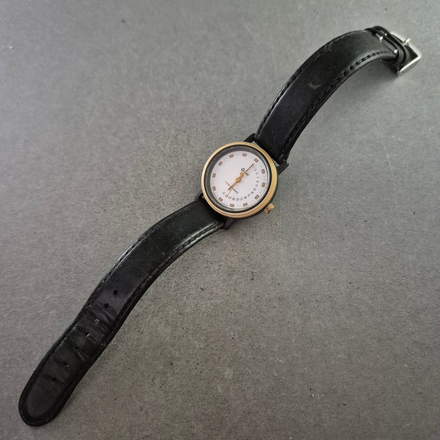 Garde Damen Uhr – Funkuhr mit Datumsanzeige