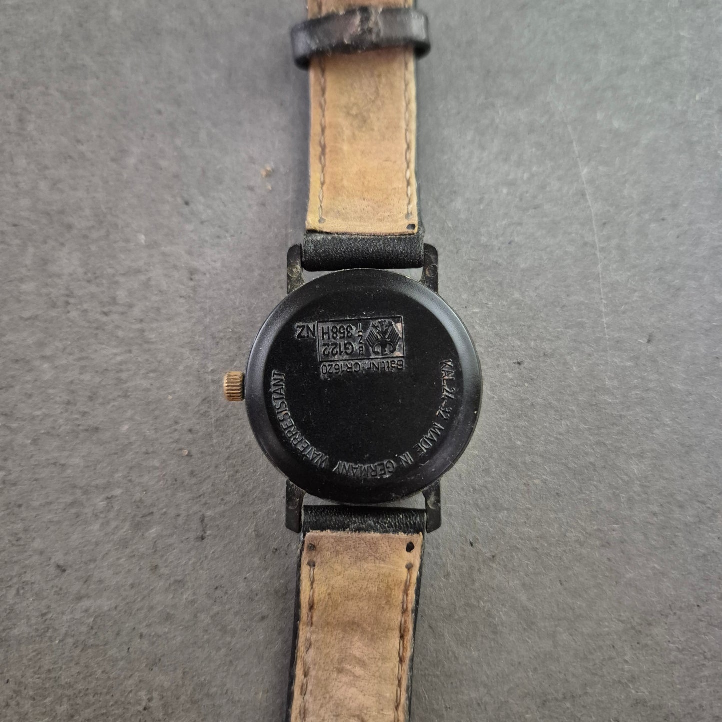 Garde Damen Uhr – Funkuhr mit Datumsanzeige