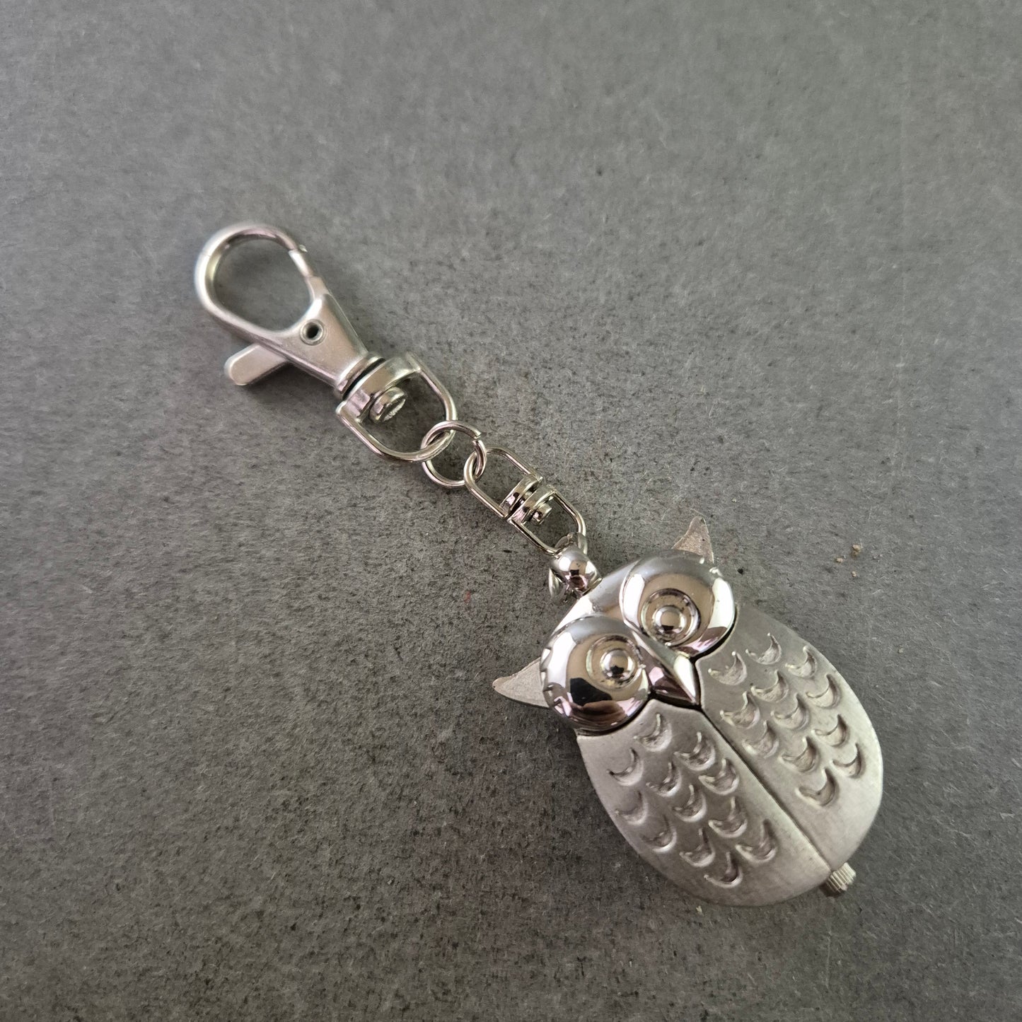 Eule Anhänger Uhr – Verspieltes Design mit Quarzwerk