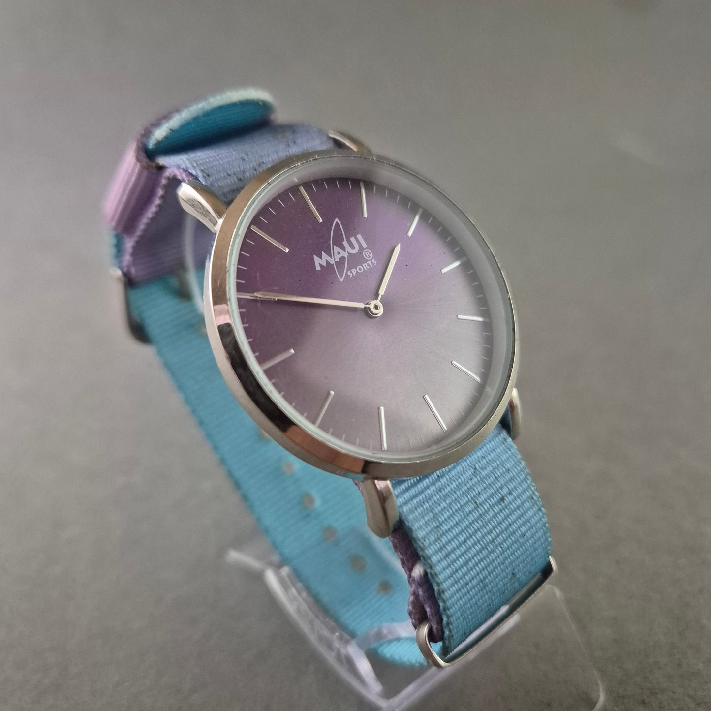Maui Sports Unisex Uhr – Buntes Textilarmband mit Quarzwerk