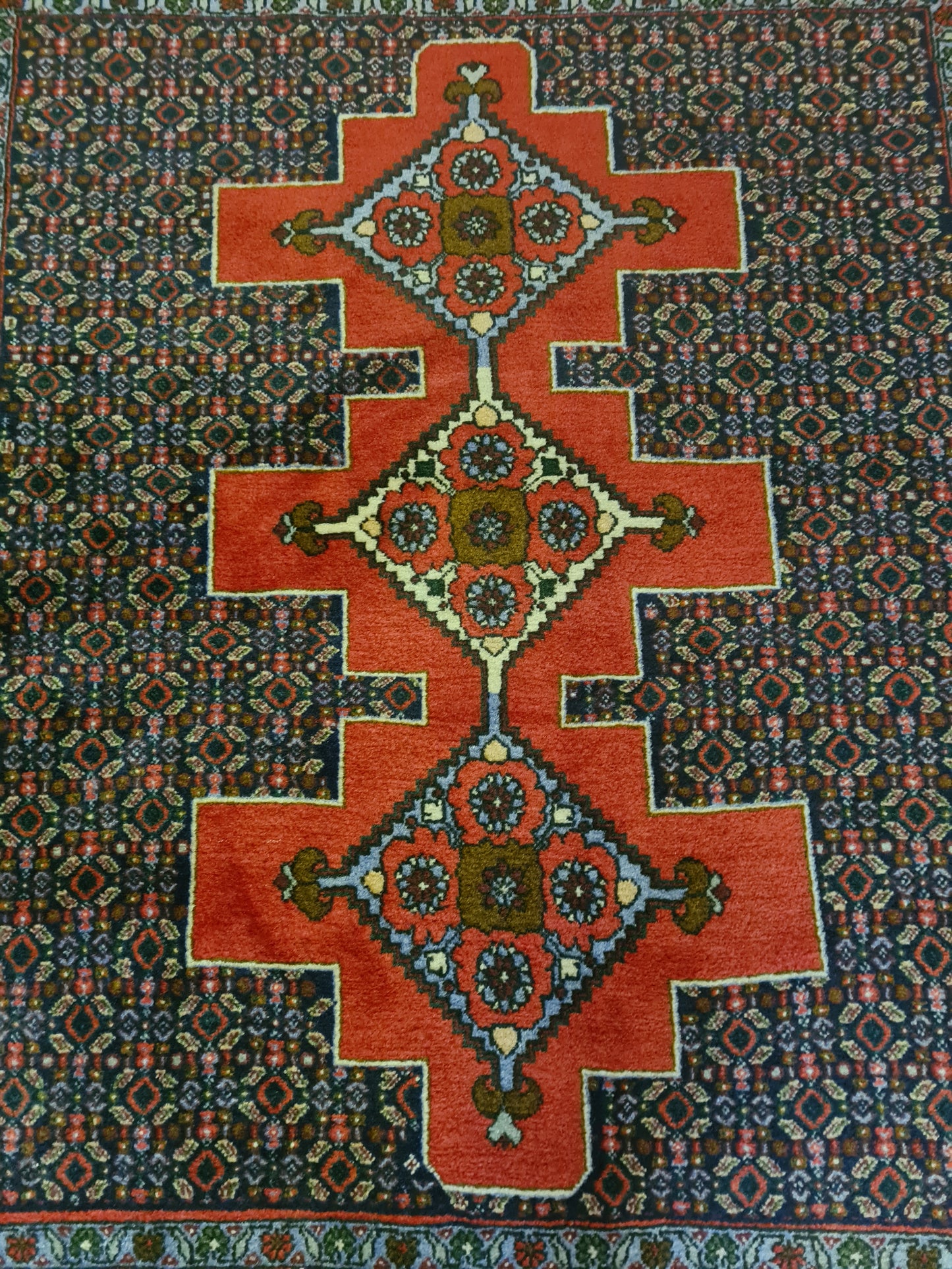 Perserteppich Orientteppich Handgeknüpfter Teppich Senneh Bidjar 140×125 cm