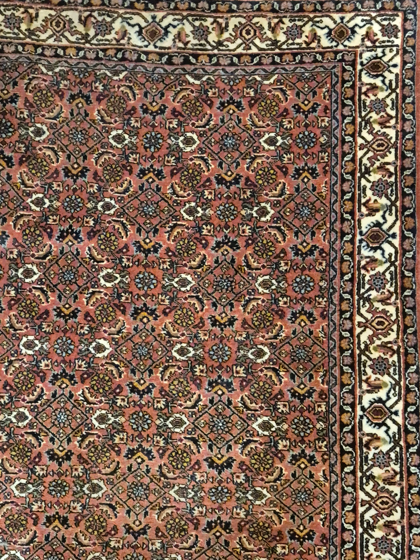 Bidjar Läufer – feines Herati-Muster auf rotem Fond