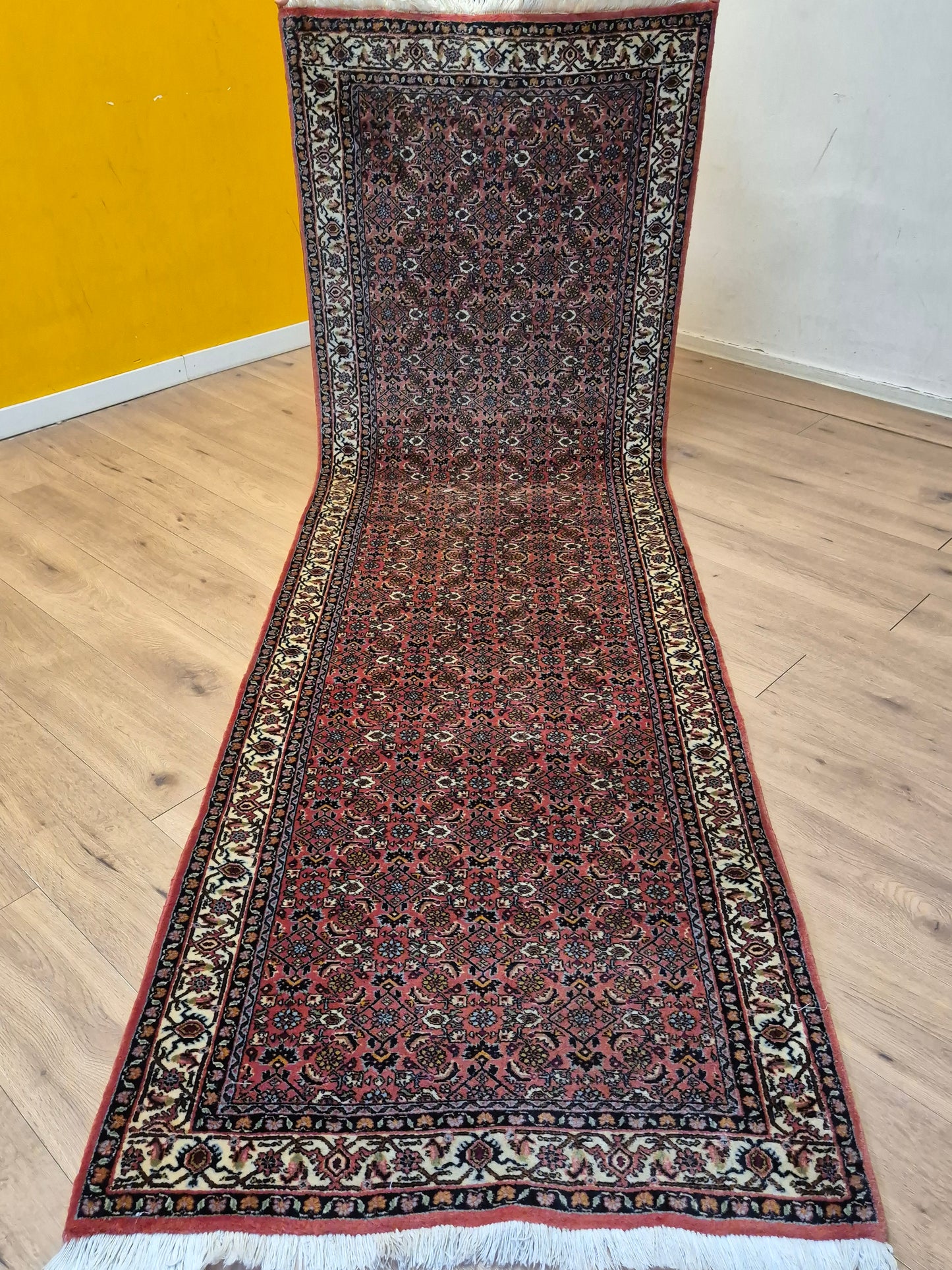 Bidjar Läufer – feines Herati-Muster auf rotem Fond