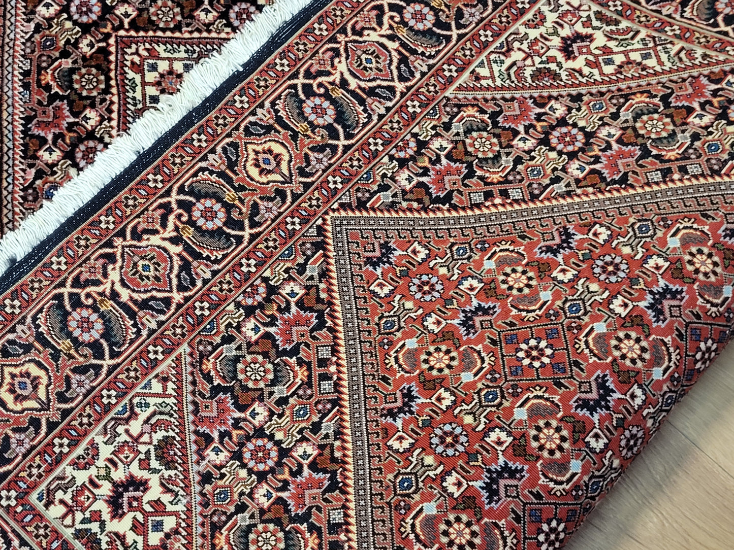 Bidjar Perser Teppich  Korkwolle, klassisches Medaillon-Design, fein geknüpft