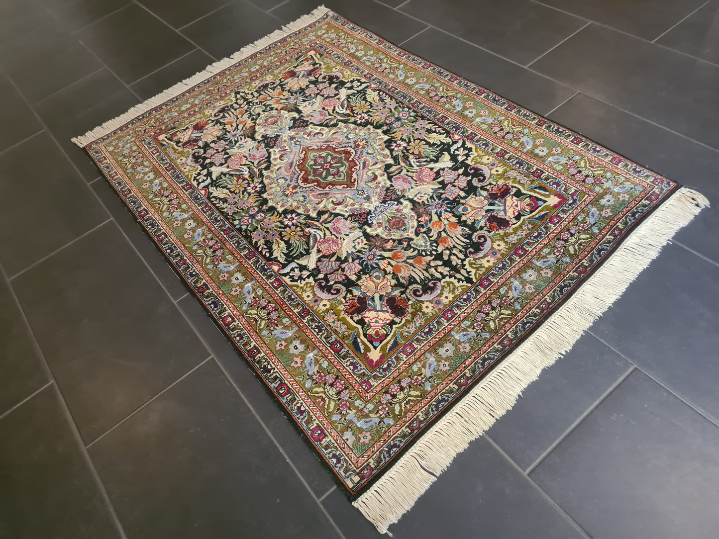 Perserteppich Orientteppich Handgeknüpfter Teppich Ghoum 150x105cm