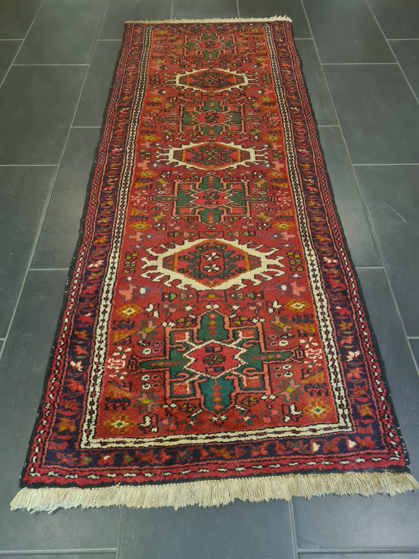 Perserteppich Orientteppich Handgeknüpfter Teppich Heris 190x75cm