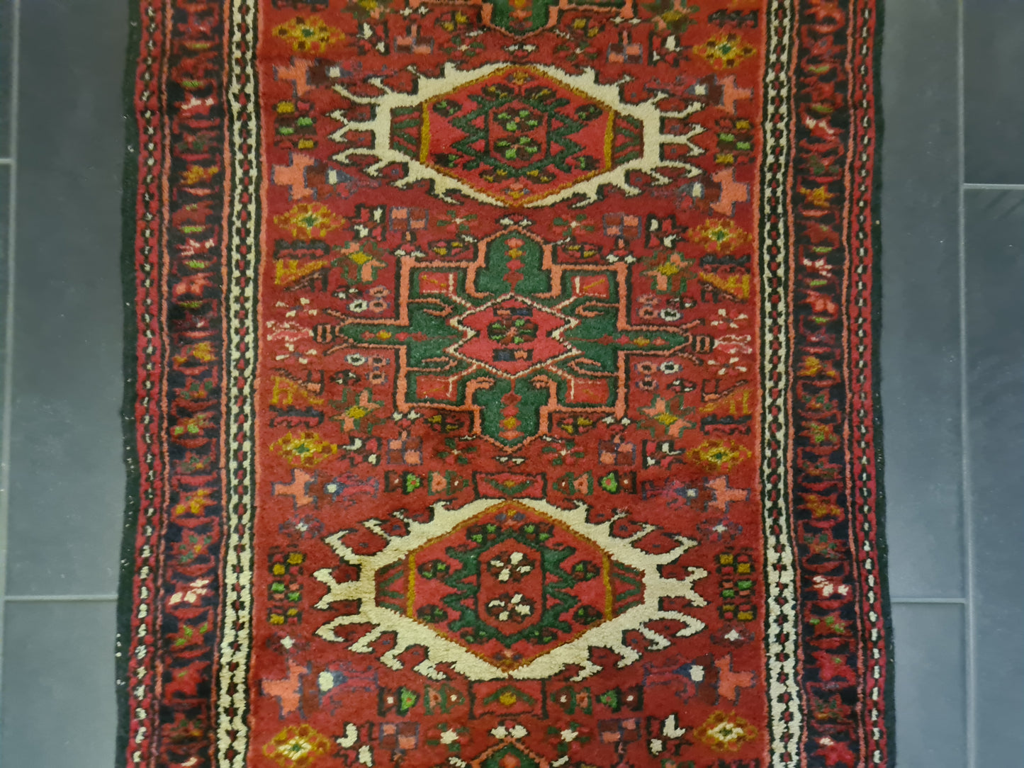 Perserteppich Orientteppich Handgeknüpfter Teppich Heris 190x75cm