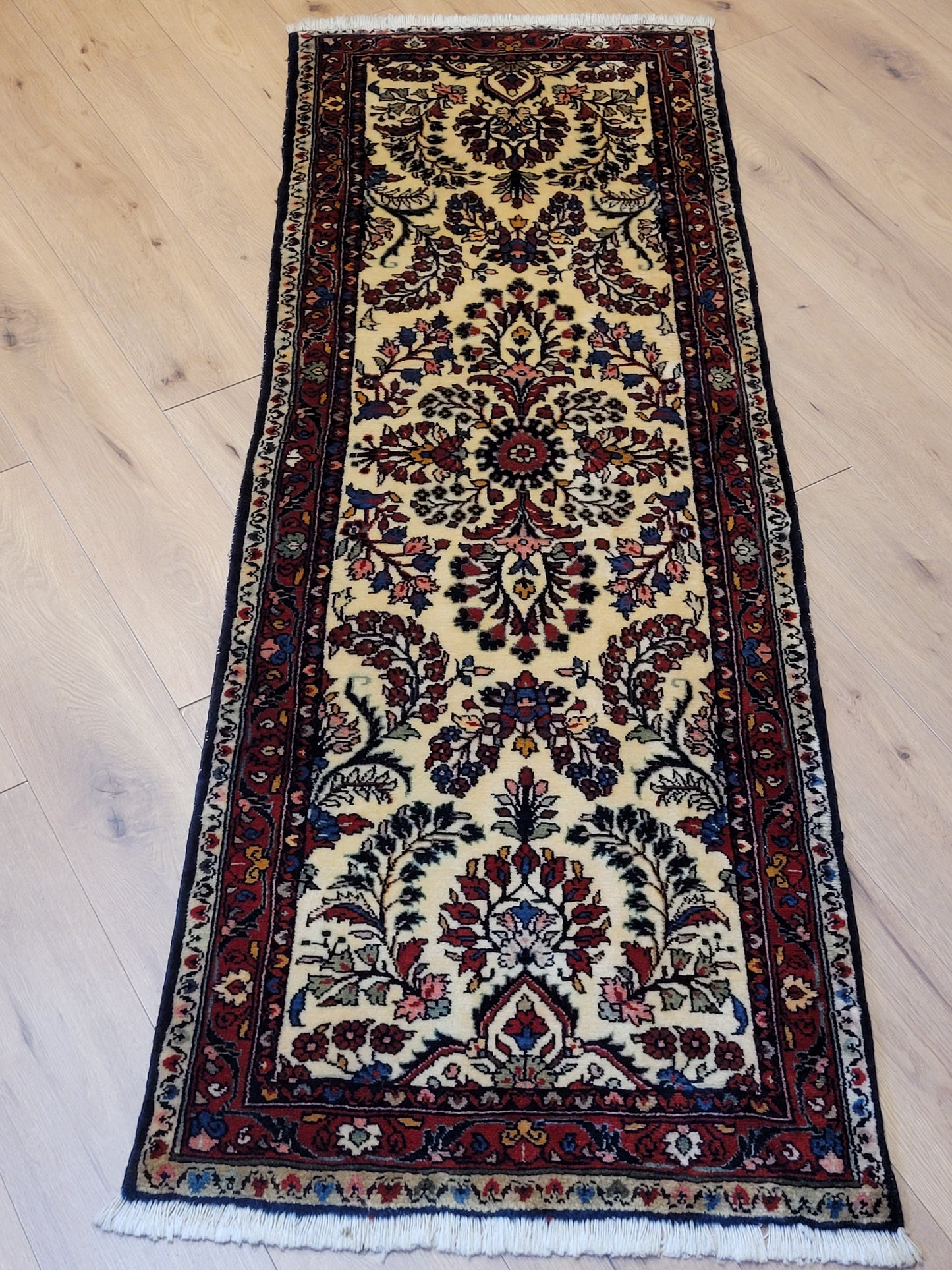 Sarough Perserteppich Läufer 210 × 75 cm – Korkwolle, florales Muster