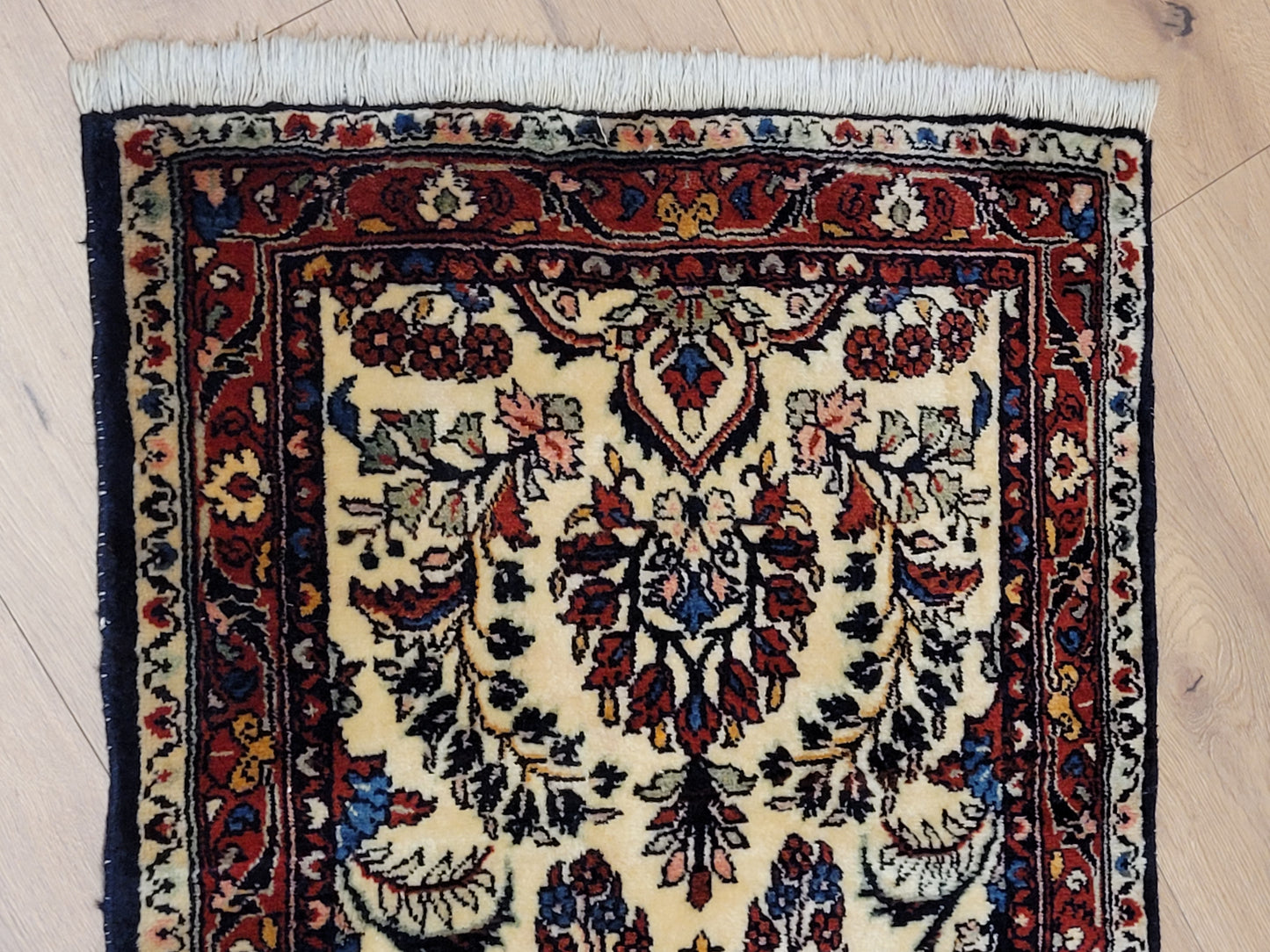 Sarough Perserteppich Läufer 210 × 75 cm – Korkwolle, florales Muster