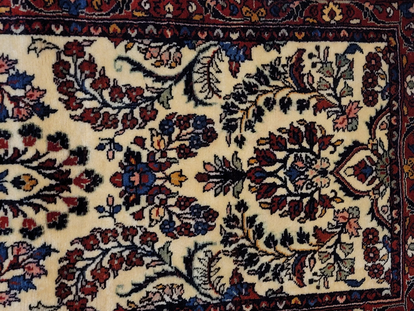 Sarough Perserteppich Läufer 210 × 75 cm – Korkwolle, florales Muster