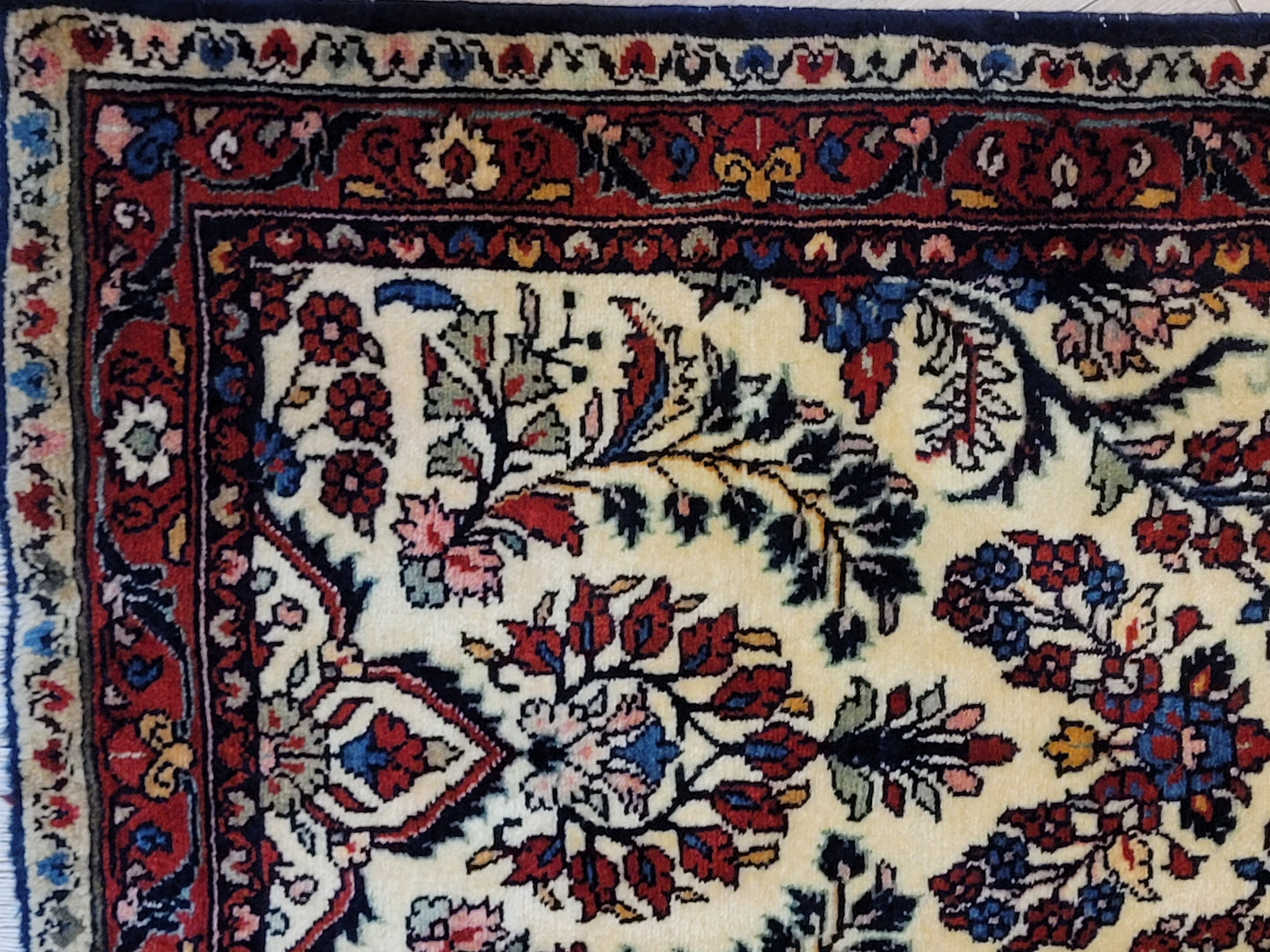 Sarough Perserteppich Läufer 210 × 75 cm – Korkwolle, florales Muster