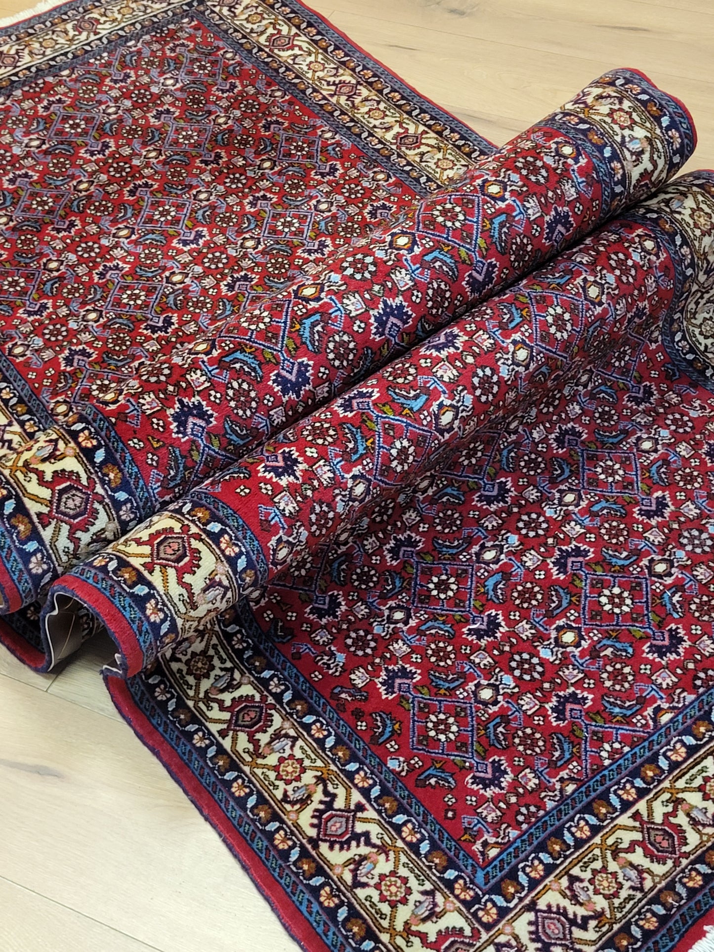 Bidjar Perserteppich Korkwolle, florales Allover-Muster