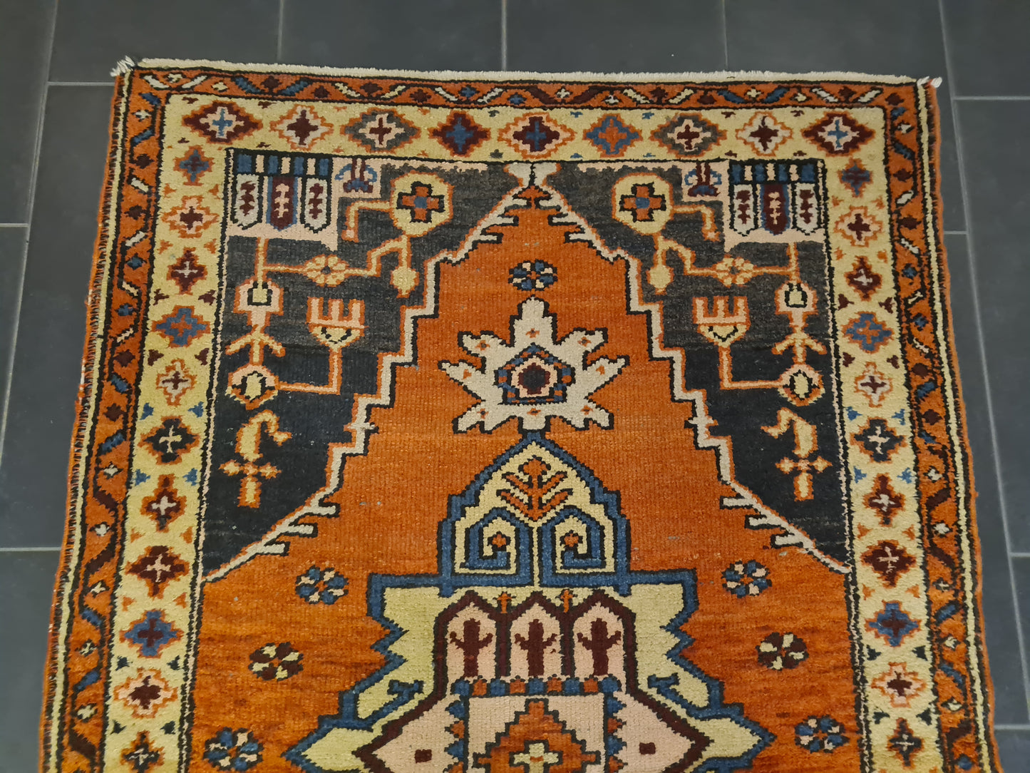 Perserteppich Orientteppich Handgeknüpfter Teppich Heris 175x110cm