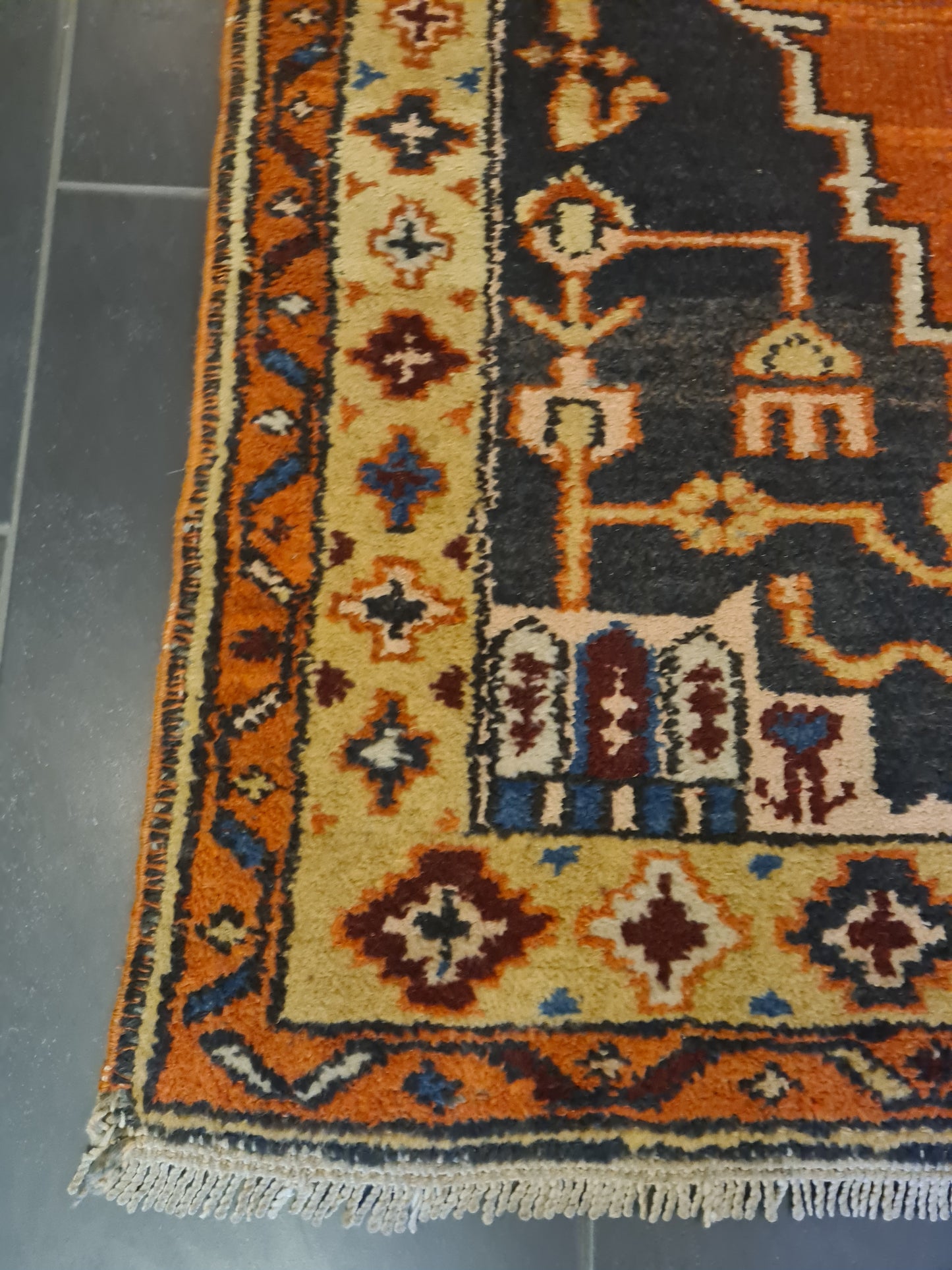 Perserteppich Orientteppich Handgeknüpfter Teppich Heris 175x110cm