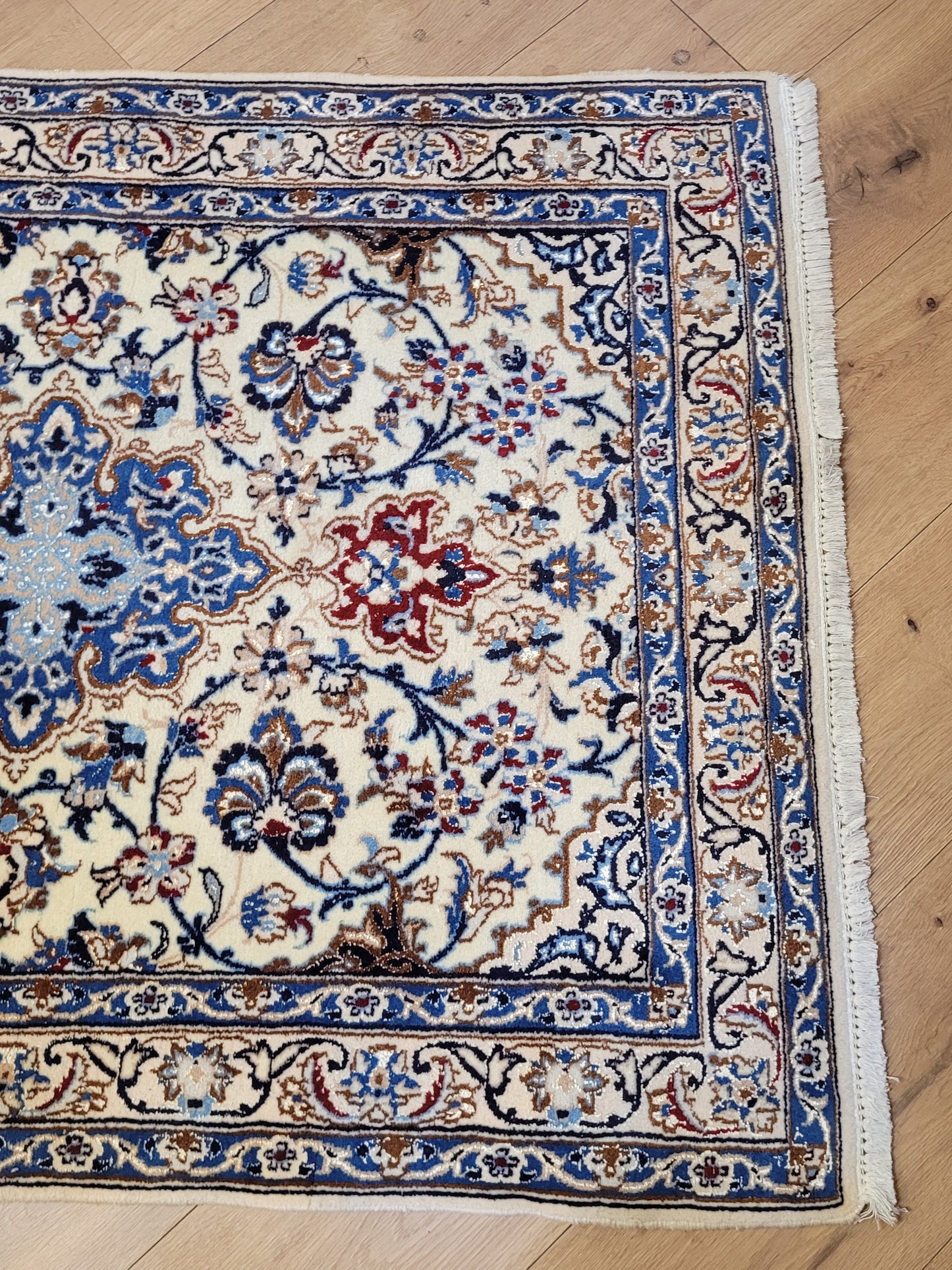 Nain Perserteppich Läufer – Korkwolle mit Seide, florales Design Orientteppich