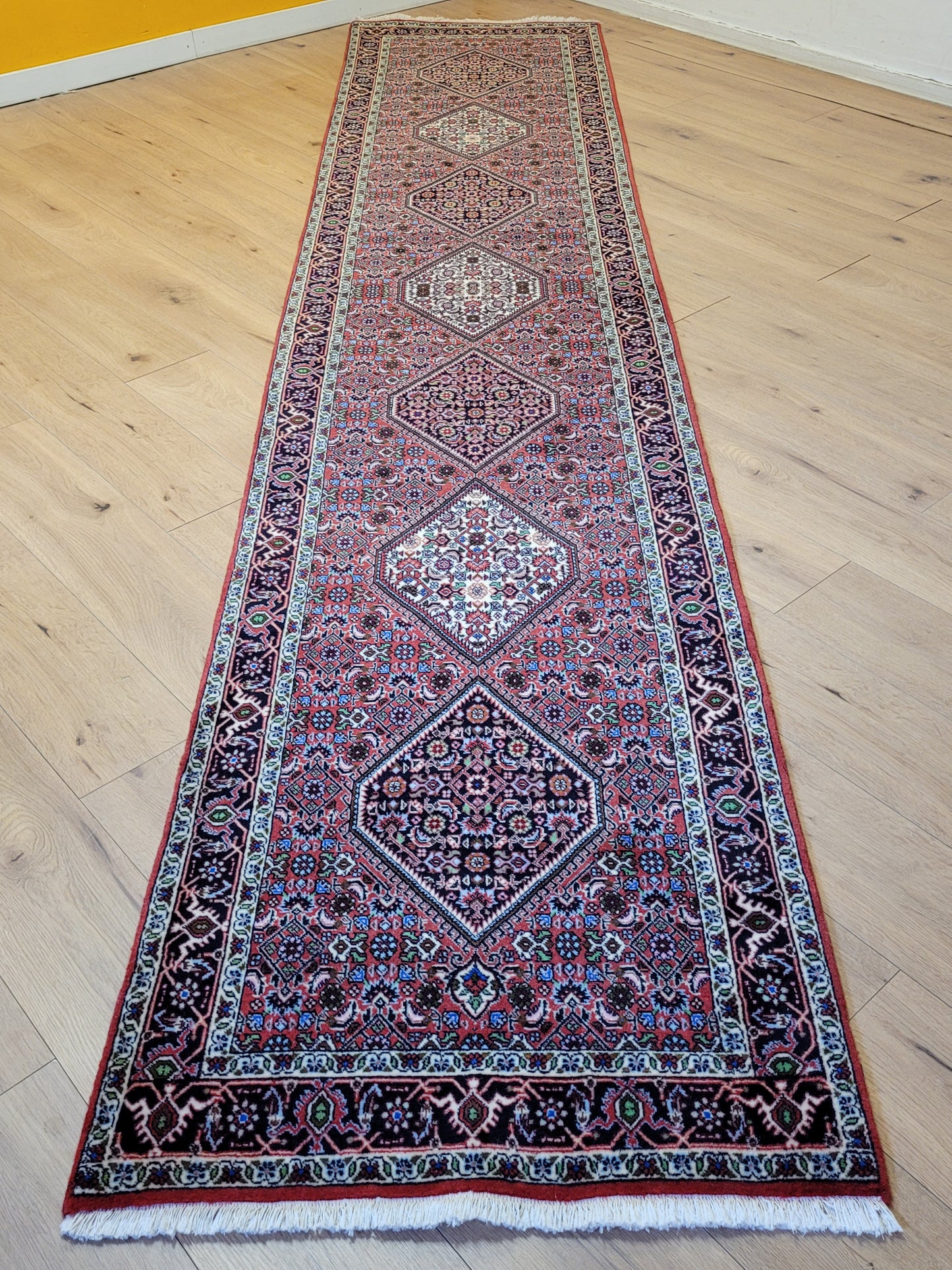 Handgeknüpfter Perser Teppich aus Korkwolle Bidjar Metallion