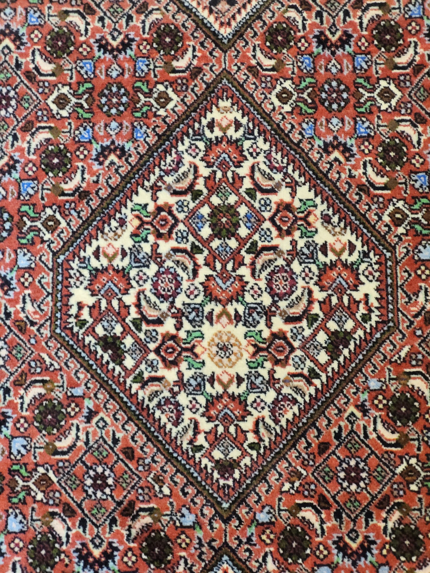 Handgeknüpfter Perser Teppich aus Korkwolle Bidjar Metallion