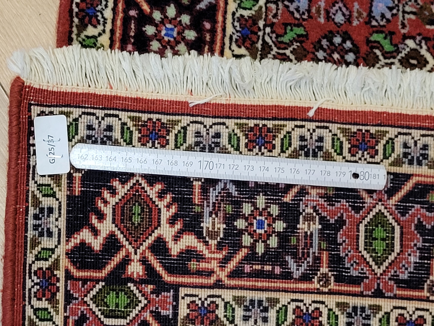 Handgeknüpfter Perser Teppich aus Korkwolle Bidjar Metallion