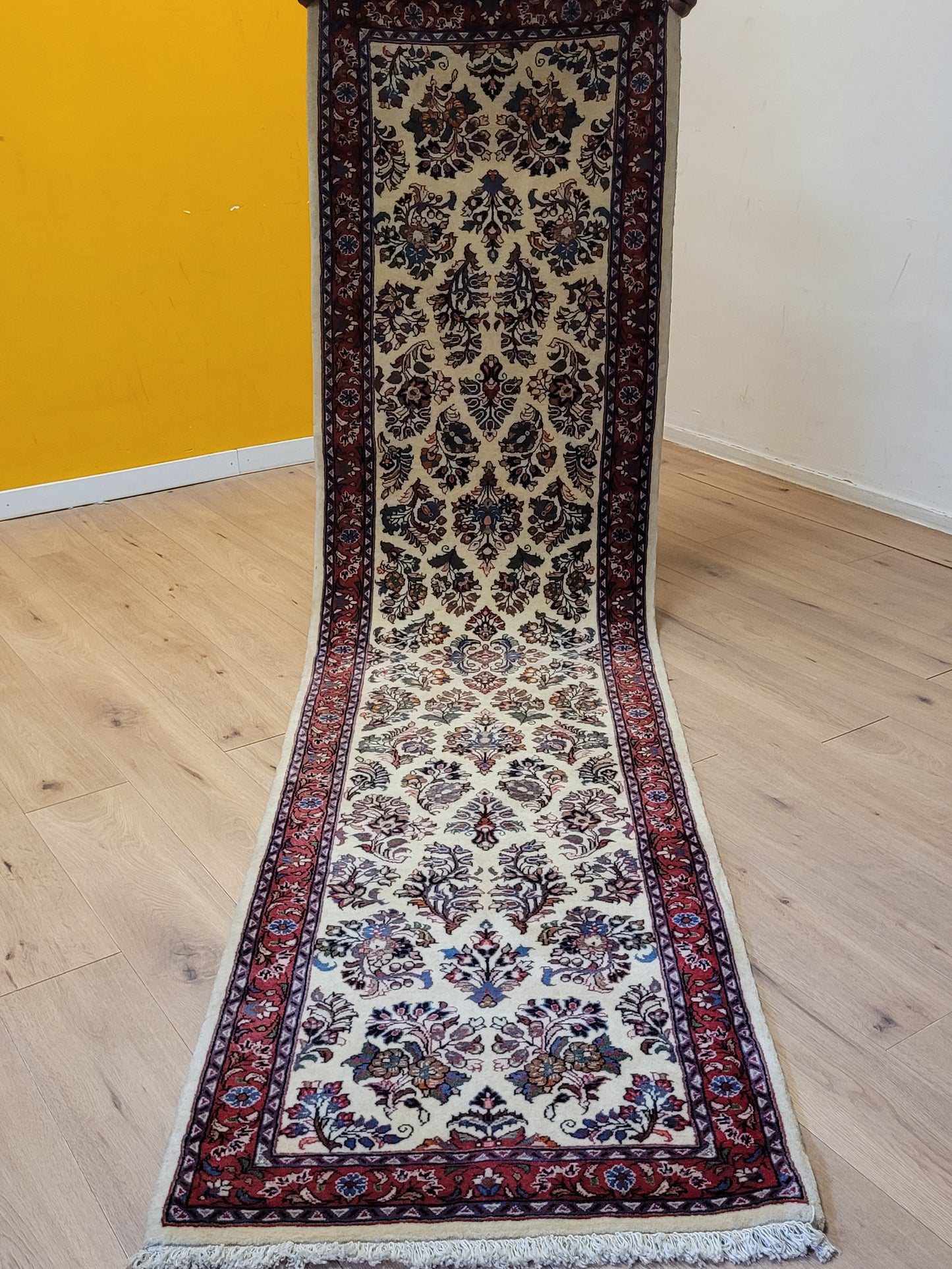 handgeknüpfter Perser Teppich aus Korkwolle mit traditionellem Sarough 80X310cm