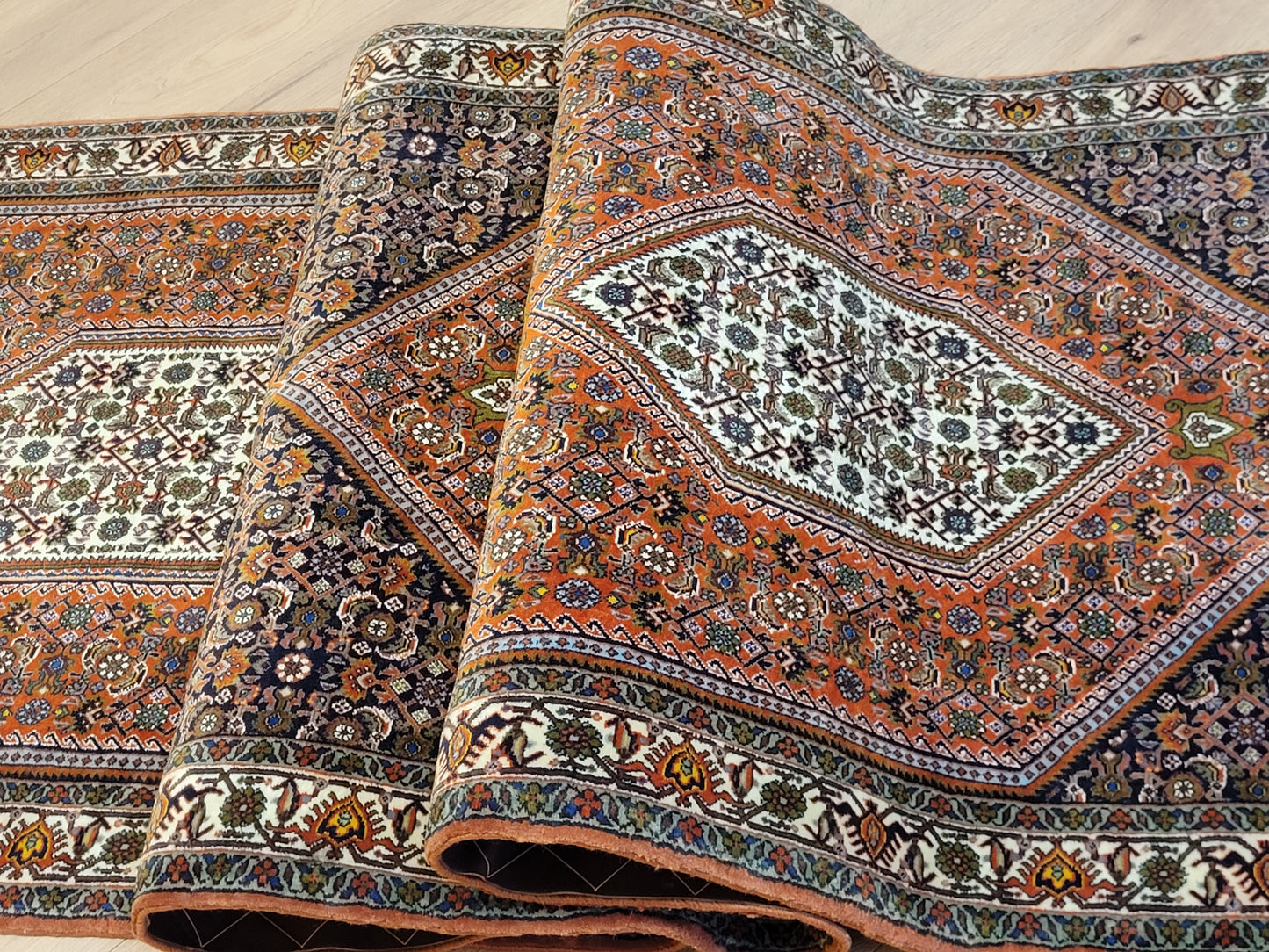 Exklusiver handgeknüpfter Bidjar-Perser Teppich aus Korkwolle