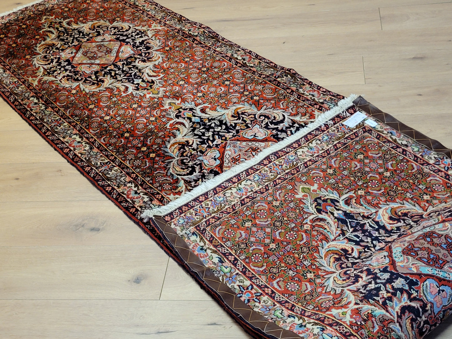 Handgeknüpfter Bidjar-Perser Teppich aus Korkwolle – Traditionelles Muster