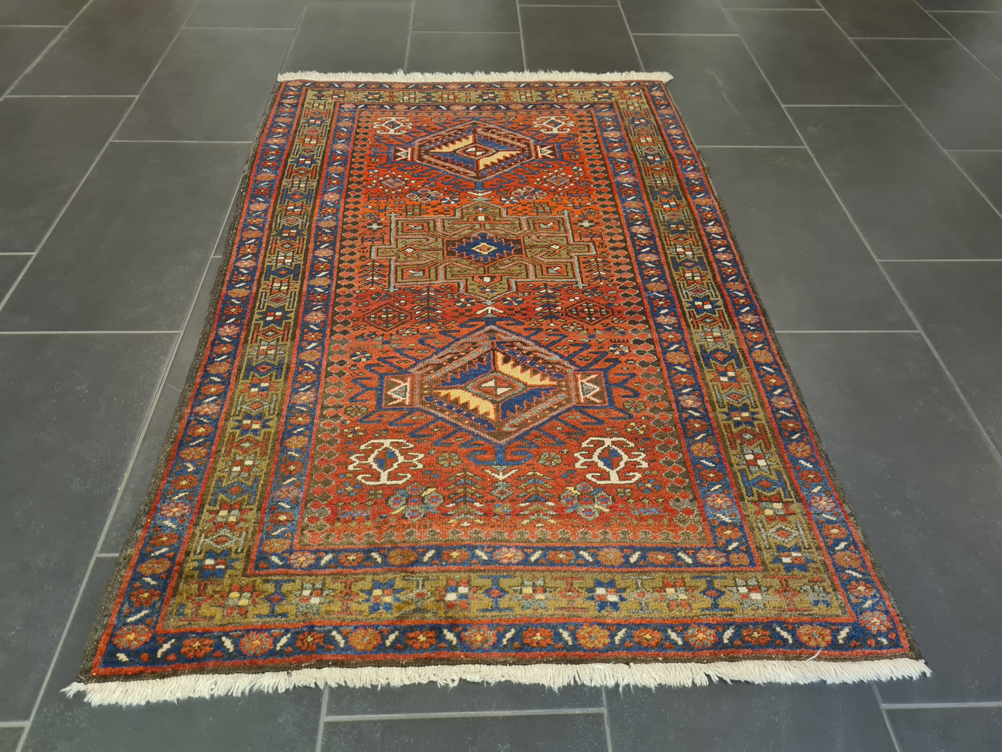 Perserteppich Orientteppich Handgeknüpfter Teppich Heris 145x95cm