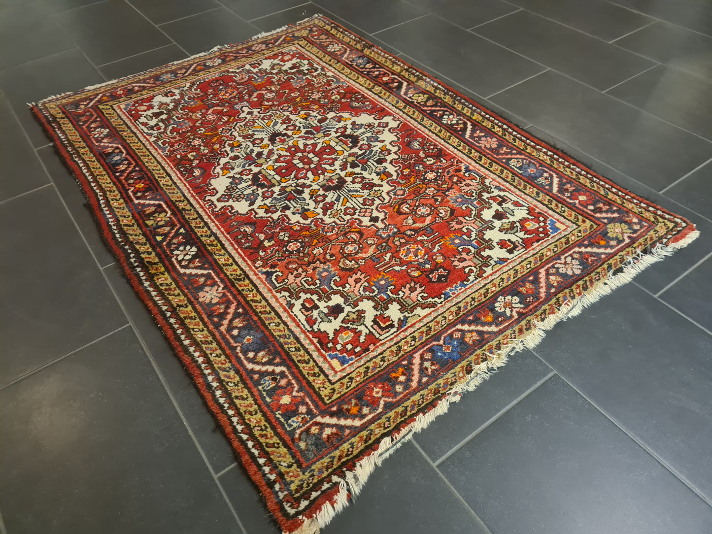 Perserteppich Orientteppich Handgeknüpfter Teppich Malaya 165x115cm