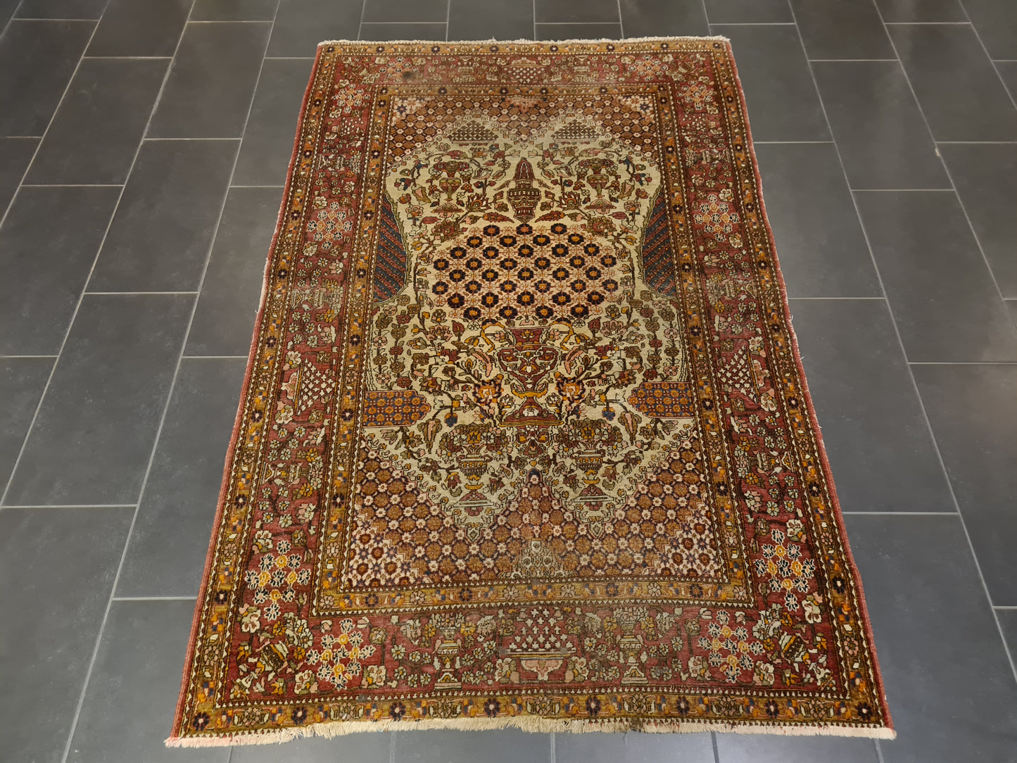 Perserteppich Orientteppich Handgeknüpfter Teppich Isfahan 220x140cm