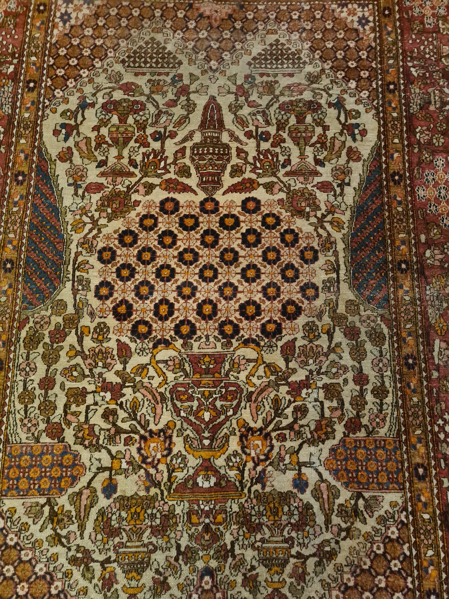 Perserteppich Orientteppich Handgeknüpfter Teppich Isfahan 220x140cm