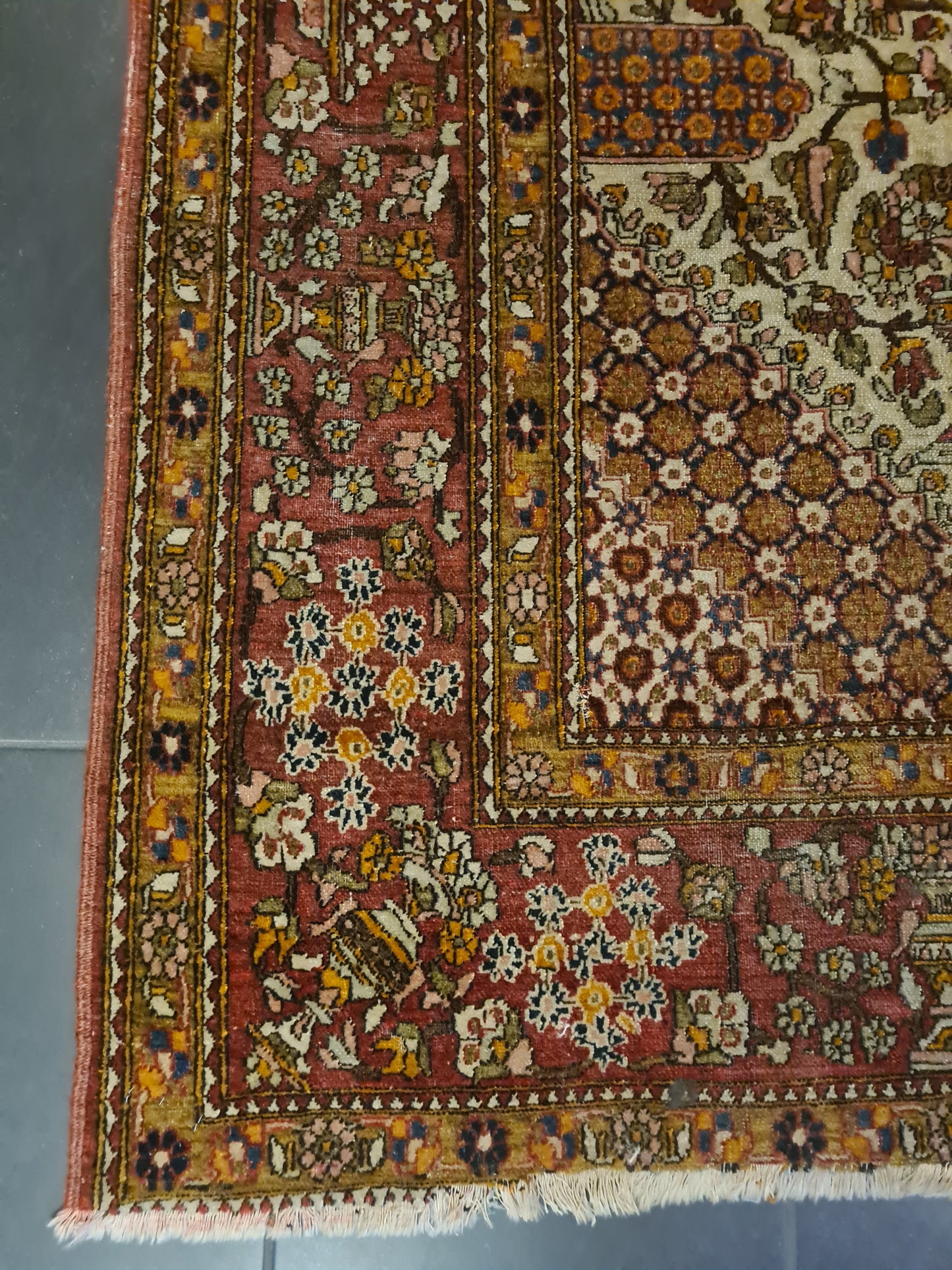 Perserteppich Orientteppich Handgeknüpfter Teppich Isfahan 220x140cm