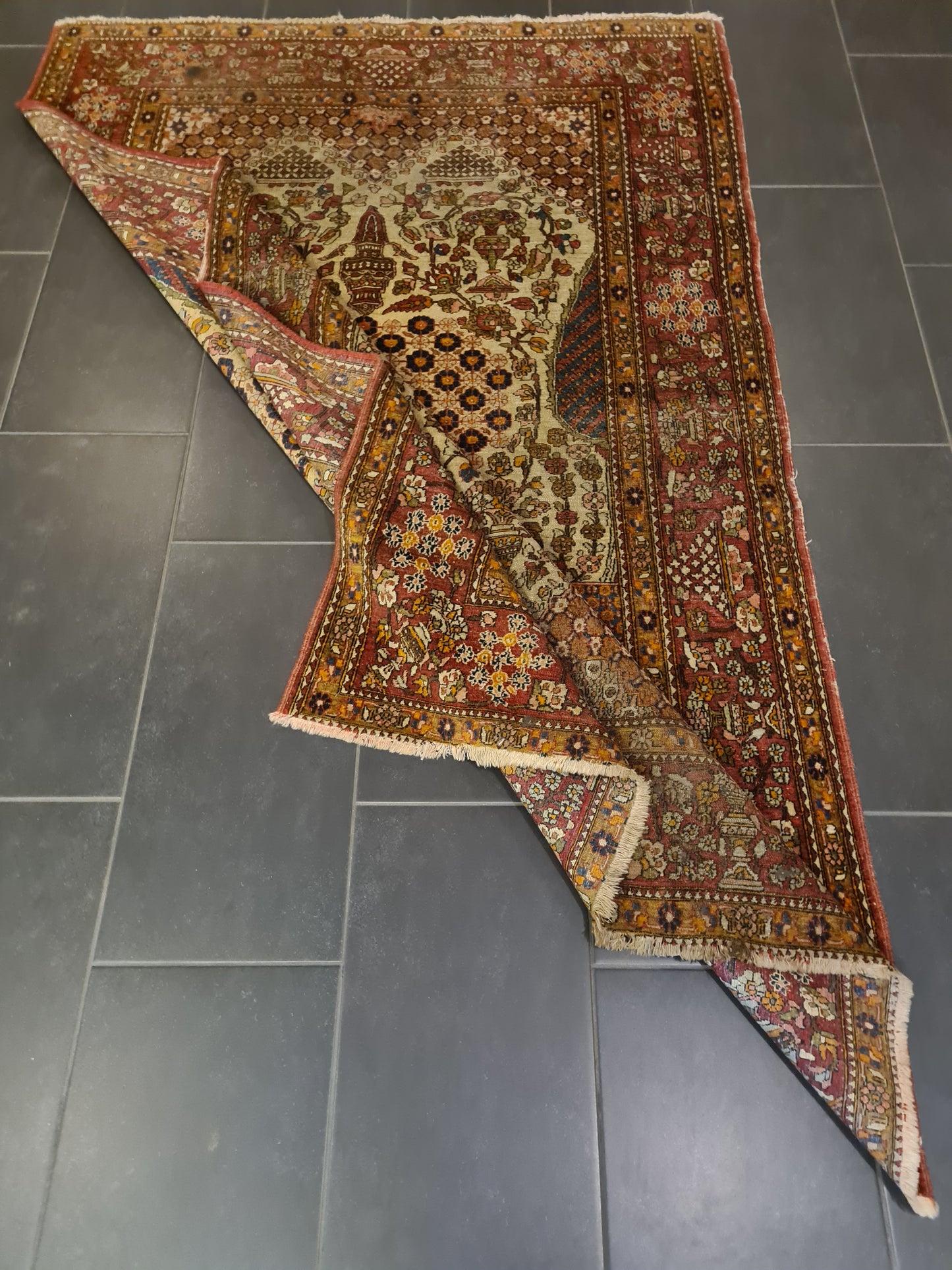 Perserteppich Orientteppich Handgeknüpfter Teppich Isfahan 220x140cm