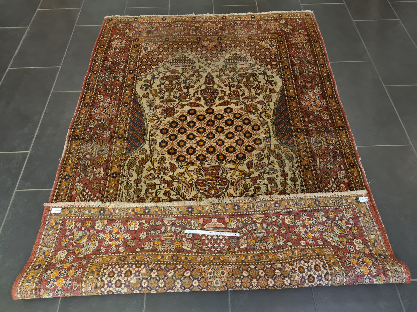 Perserteppich Orientteppich Handgeknüpfter Teppich Isfahan 220x140cm