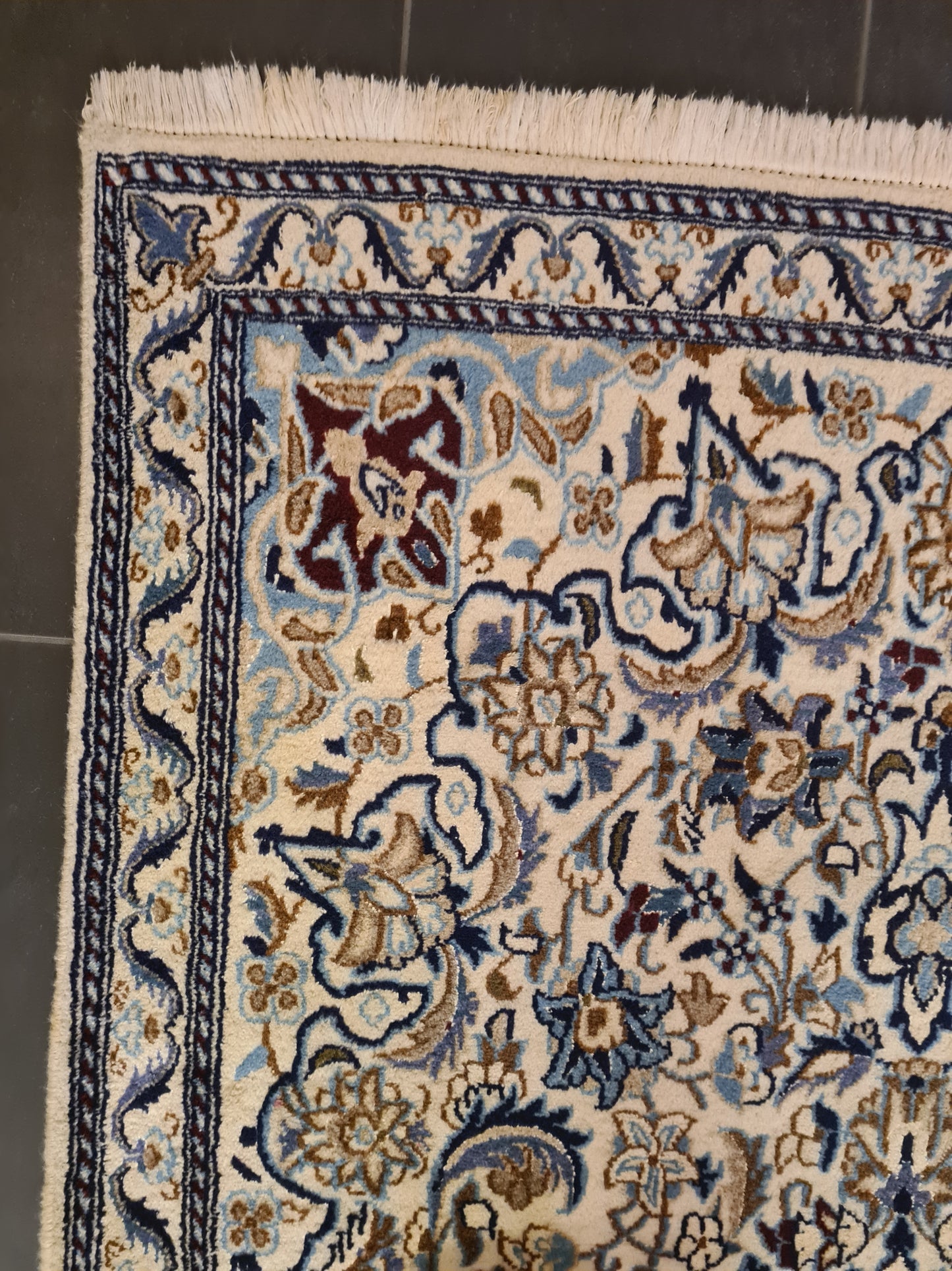 Perserteppich Orientteppich Handgeknüpfter Teppich Nain 200x120cm