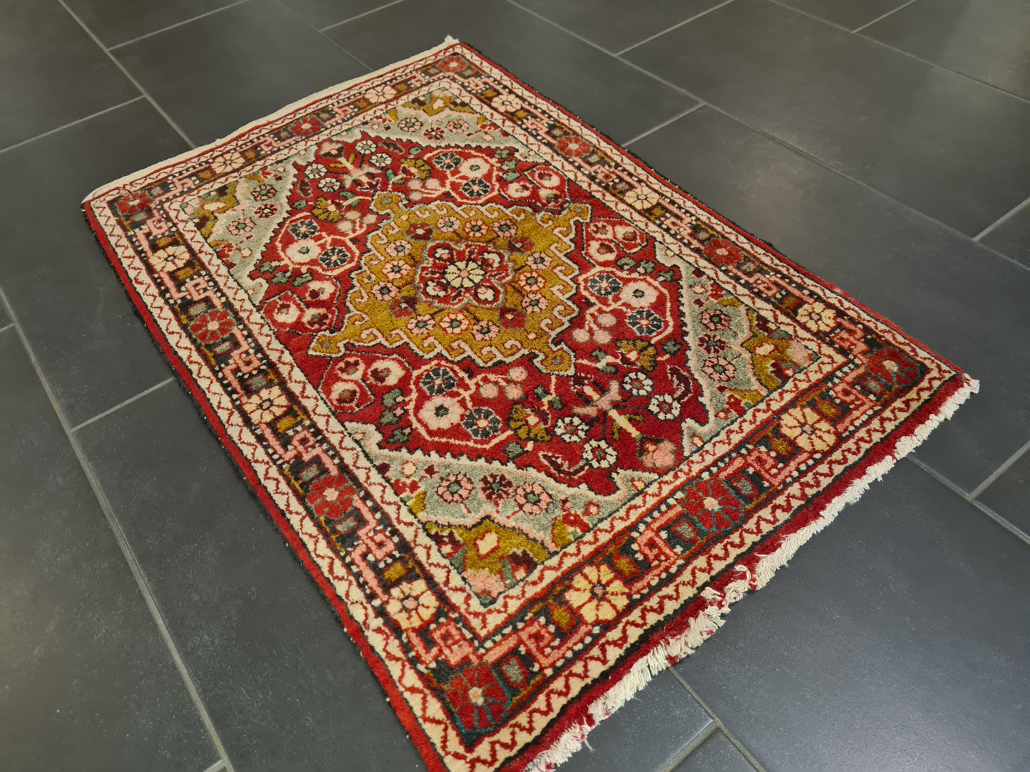 Perserteppich Orientteppich Handgeknüpfter Teppich Bidjar 95x65cm