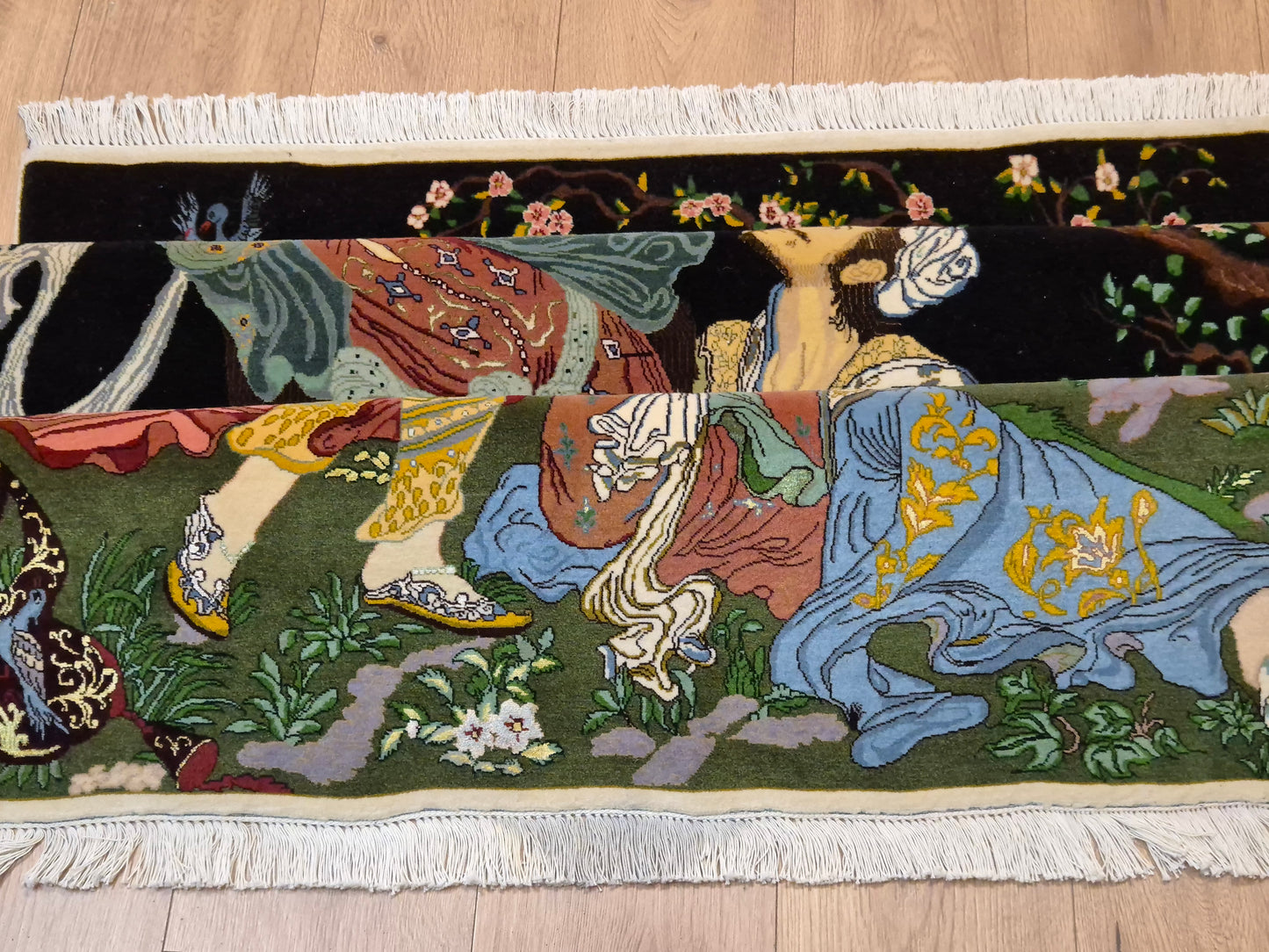 Täbriz Teppich Korkwolle mit Seide figürliche Darstellung