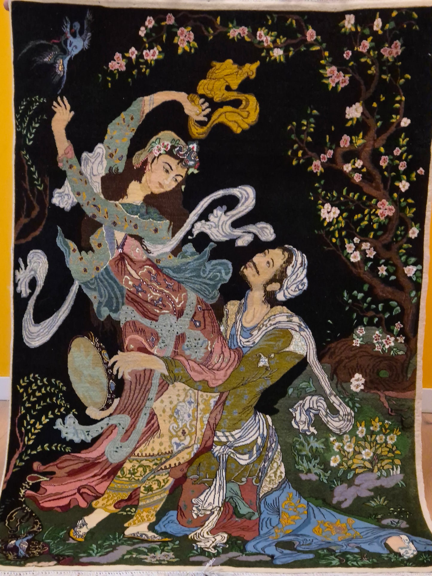 Täbriz Teppich Korkwolle mit Seide figürliche Darstellung