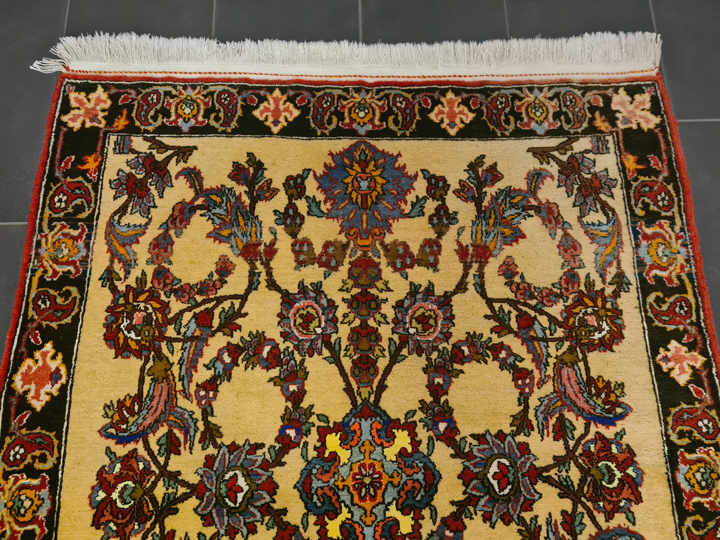 Perserteppich Orientteppich Handgeknüpfter Teppich Isfahan 142x122cm