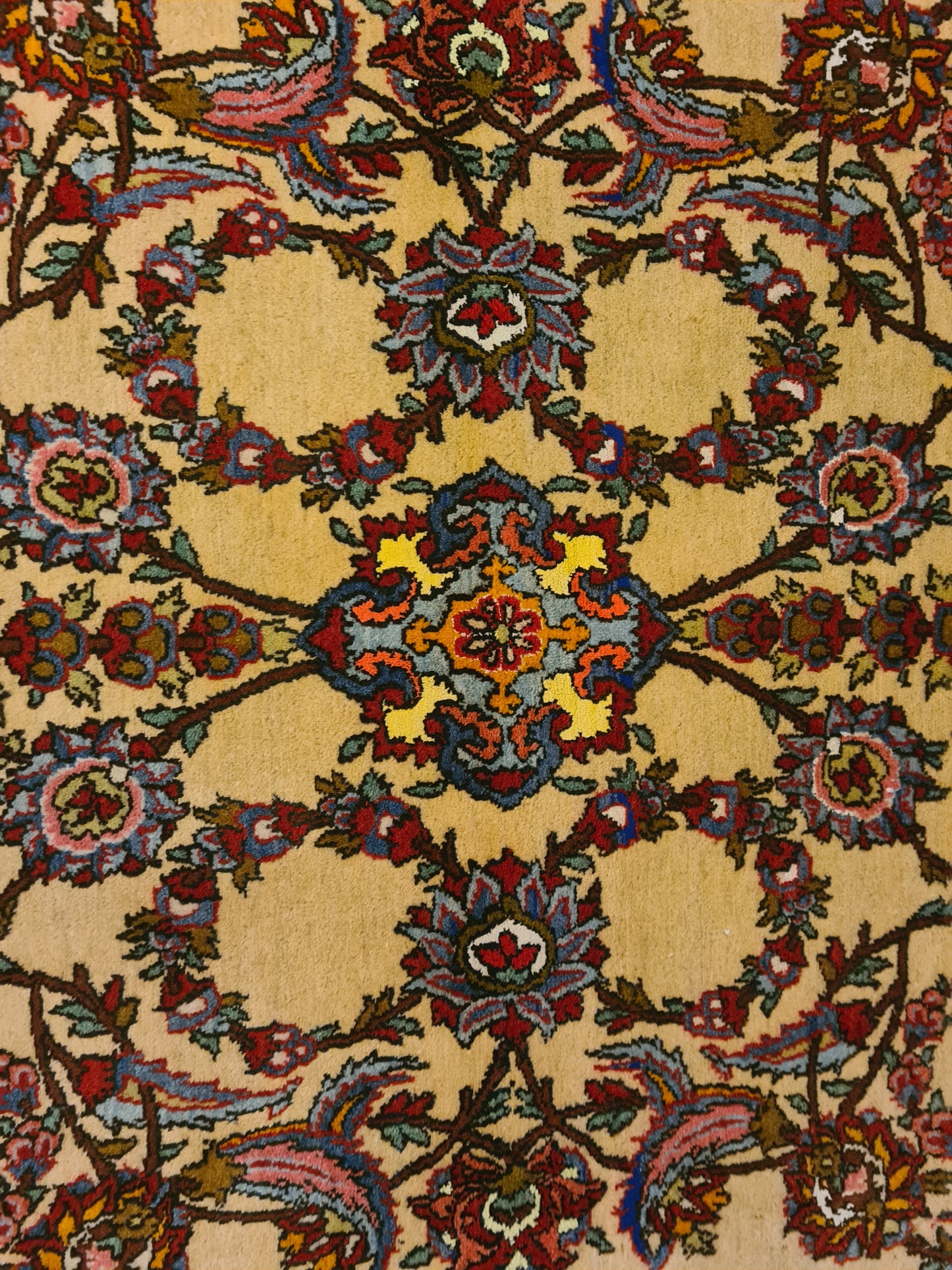 Perserteppich Orientteppich Handgeknüpfter Teppich Isfahan 142x122cm