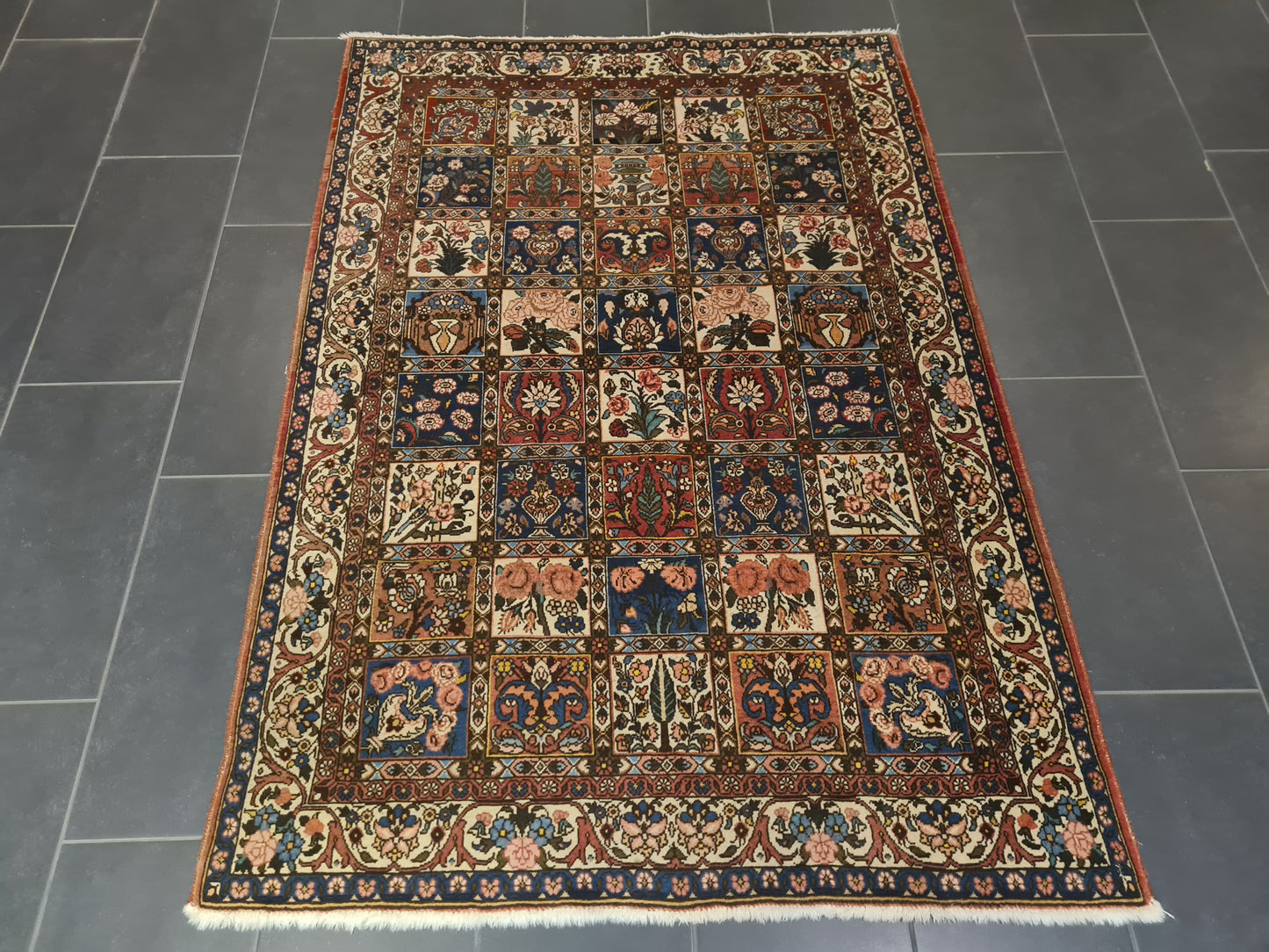 Perserteppich Orientteppich Handgeknüpfter Teppich Bachtiar 190x135cm