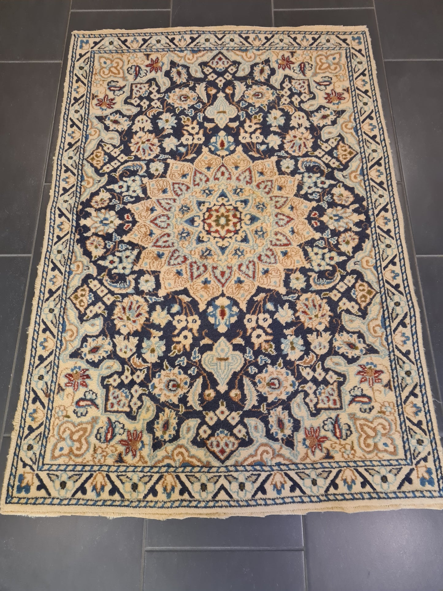 Perserteppich Orientteppich Handgeknüpfter Teppich Nain 130x90cm