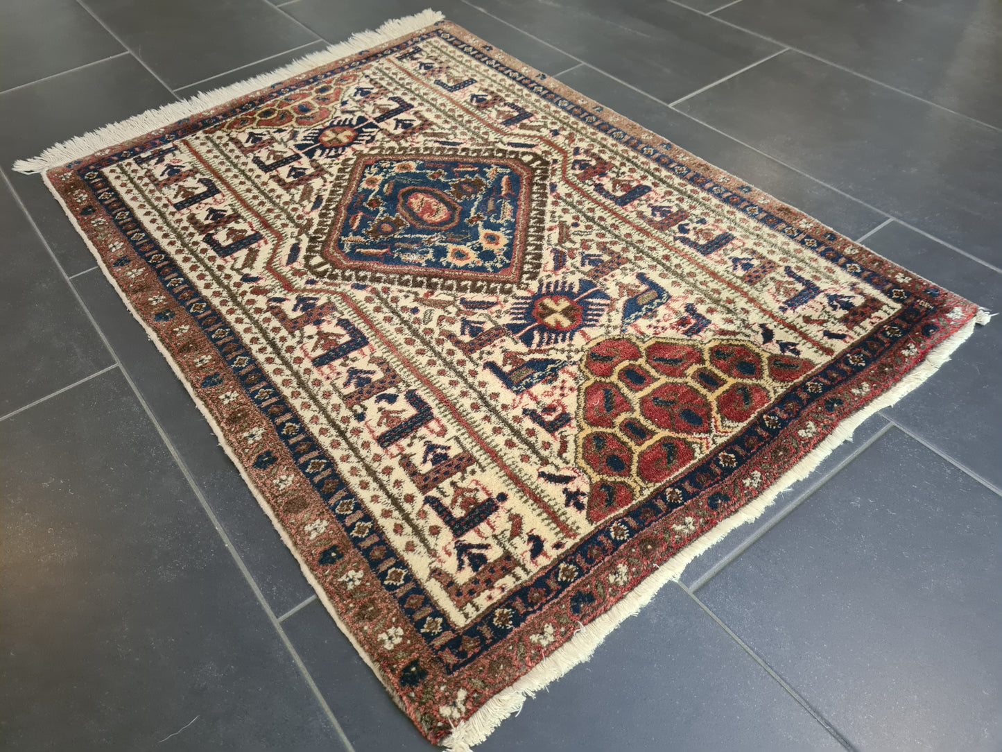 Perserteppich Orientteppich Handgeknüpfter Teppich Malaya 110x80cm