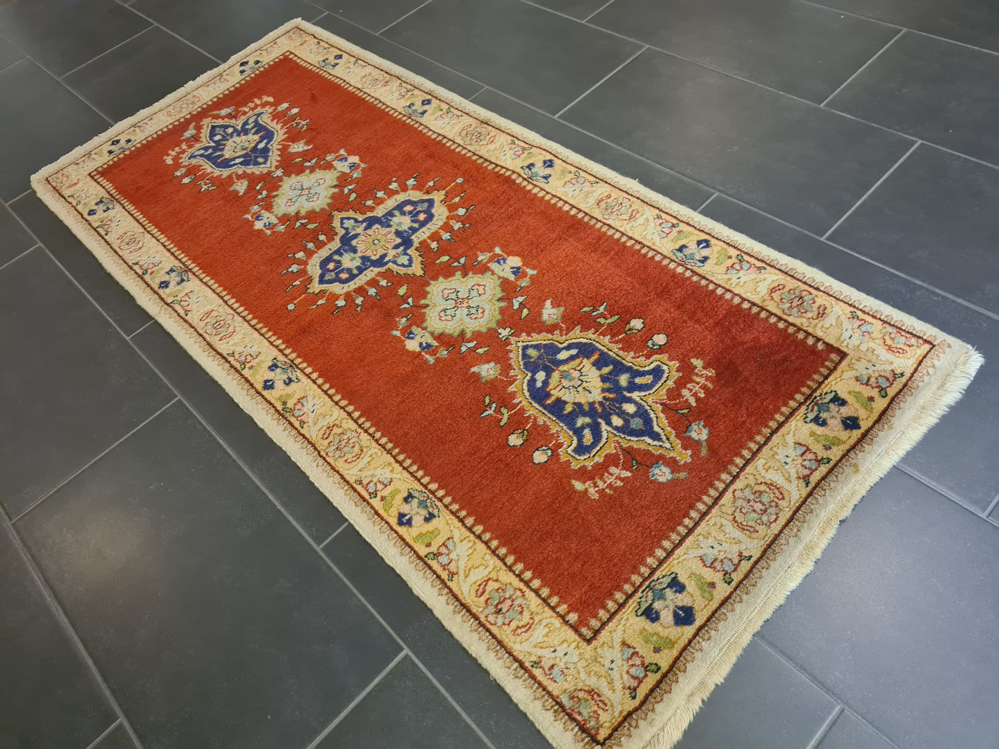 Perserteppich Orientteppich Handgeknüpfter Teppich Täbris 180x80cm