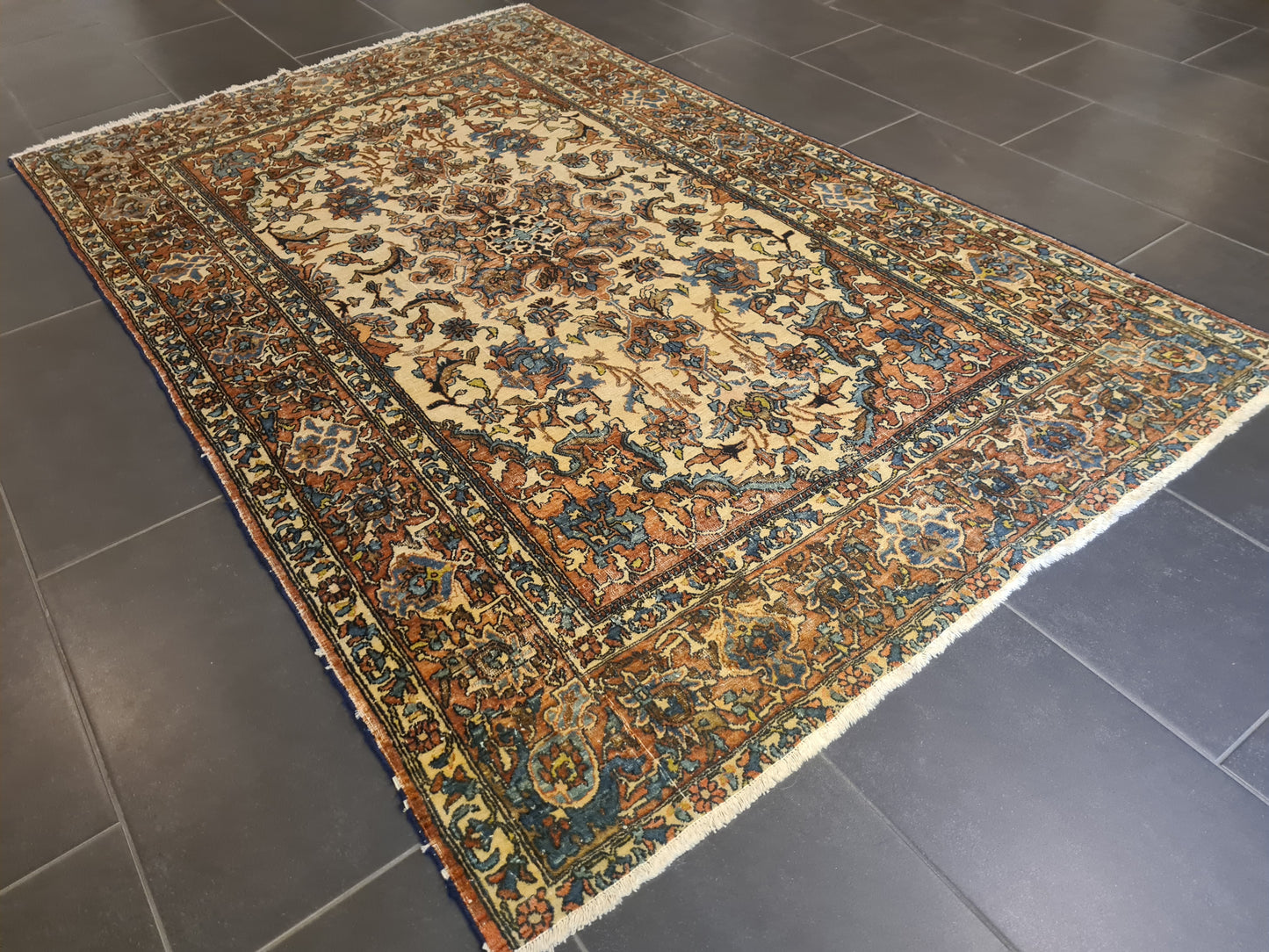 Perserteppich Orientteppich Handgeknüpfter Teppich Isfahan 205x135cm