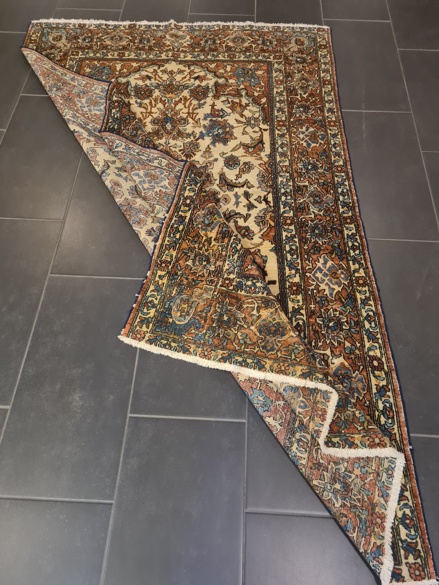 Perserteppich Orientteppich Handgeknüpfter Teppich Isfahan 205x135cm