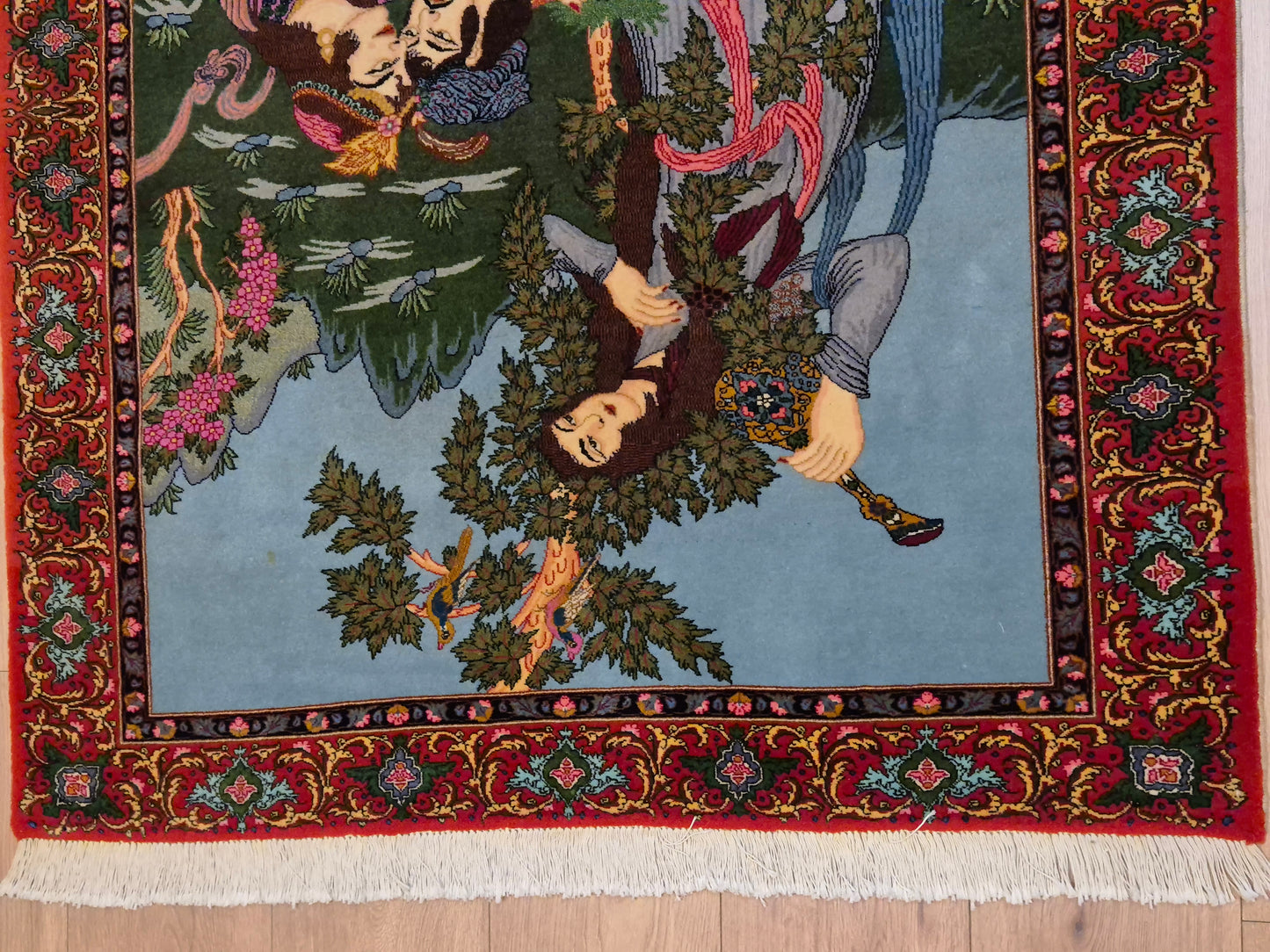 Täbriz Teppich Korkwolle figürliche Szene signiert 127×104 cm