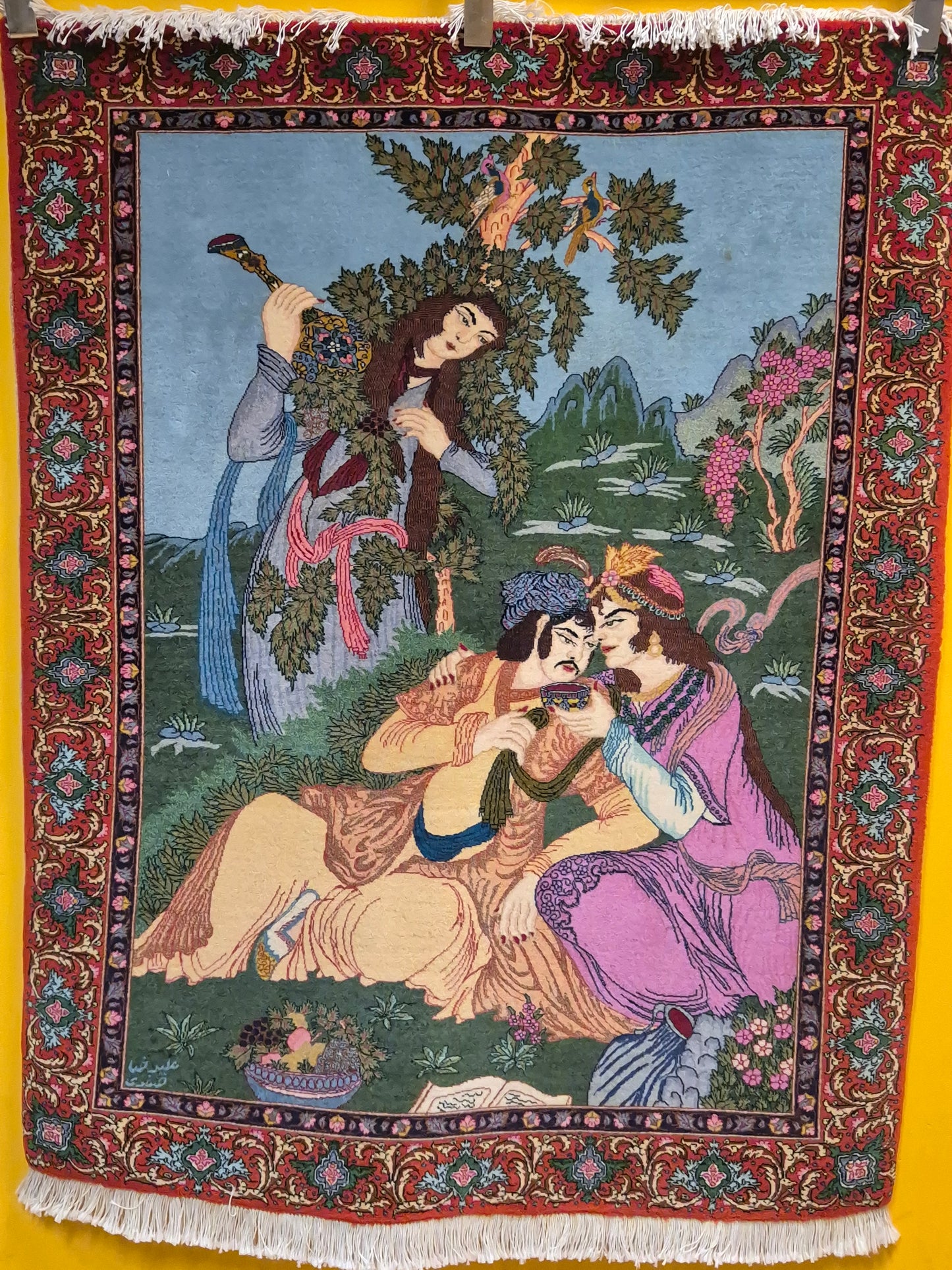 Täbriz Teppich Korkwolle figürliche Szene signiert 127×104 cm