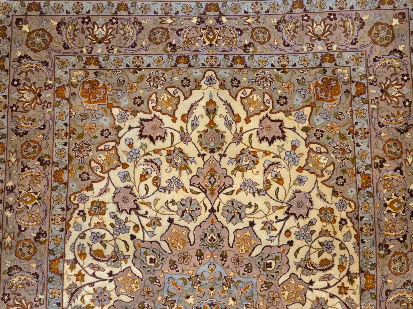 Isfahan Teppich Korkwolle mit Seide auf Seide feine Knüpfung