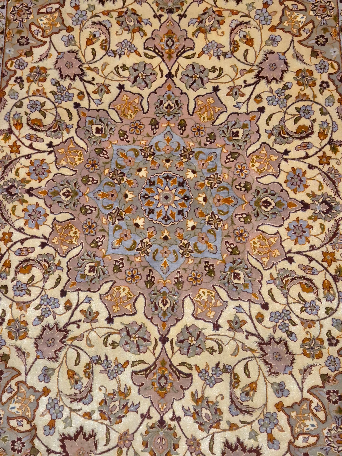 Isfahan Teppich Korkwolle mit Seide auf Seide feine Knüpfung